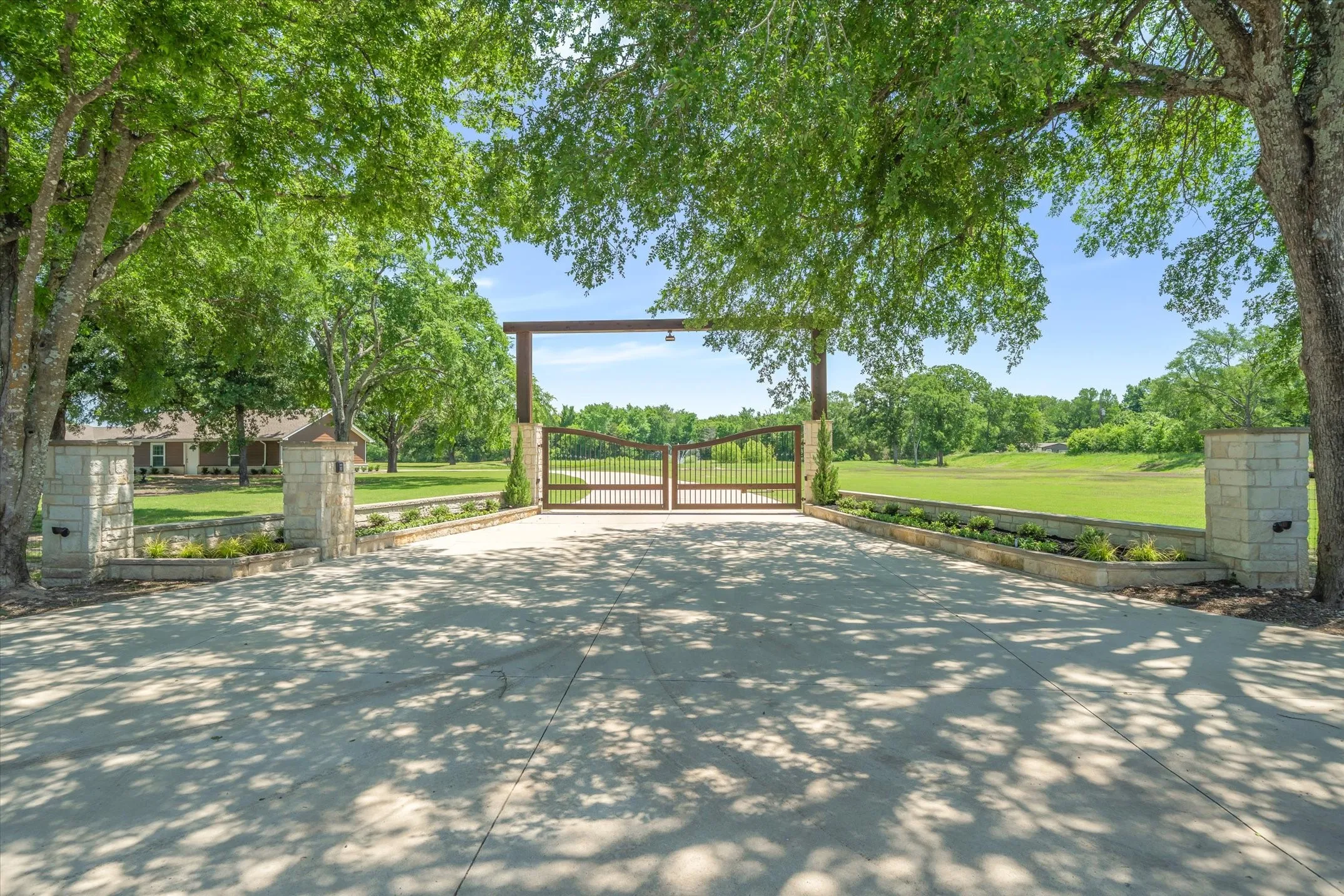Stunning gated entrance!
