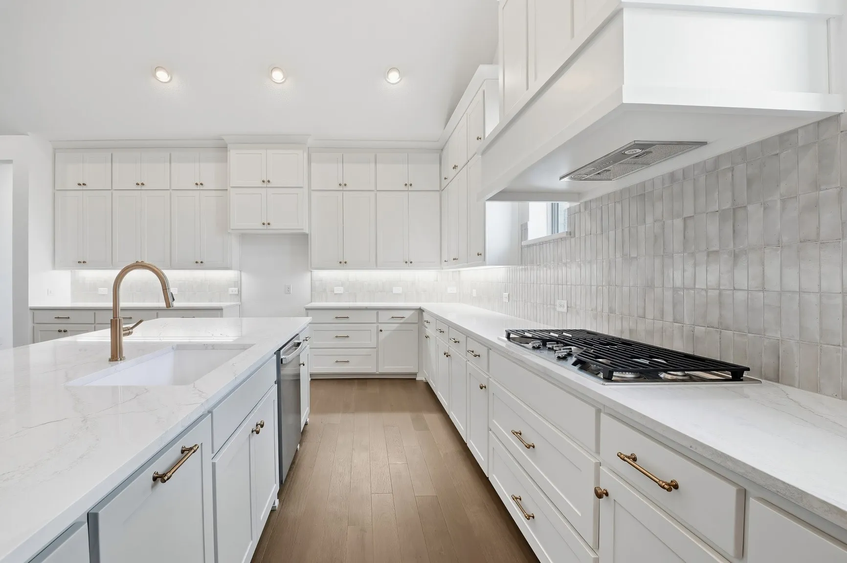 Single Family Residence For Sale in Tarrant County , 782 White Sage Road, Haslet, Texas 76052, 4 Bedroom, 5 Bathroom, 3 Garage spaces, 3,525 Sqft, built in 2026, New Construction - Incomplete, mls#21261894, Real Estate Agent in Haslet, Homes For Sale in Tarrant county, Homes For Sale in Haslet, Realtor in Haslet Texas, Real Estate Brokerage Independent Realty Texas, Luminita Cordes Realtor