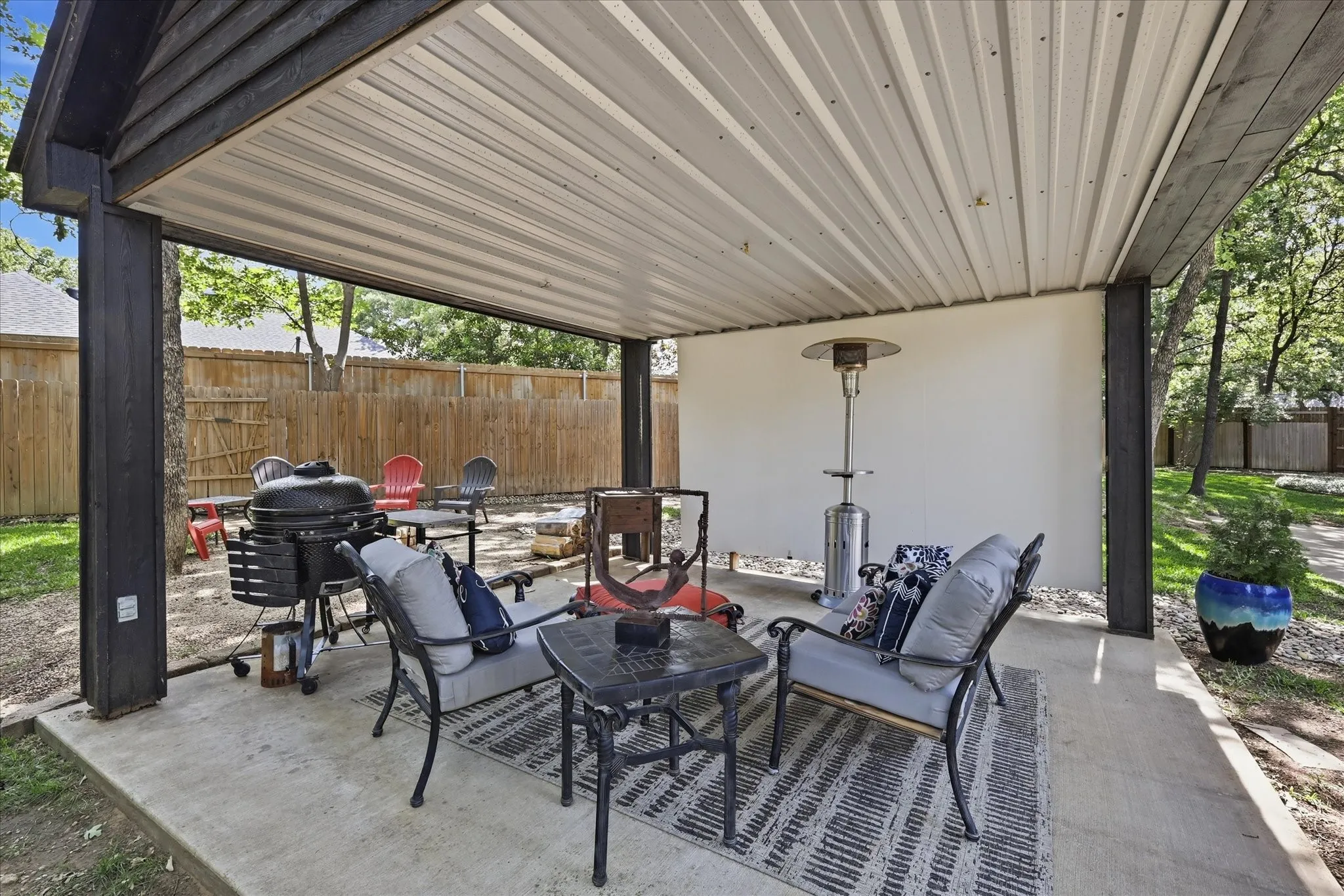 Single Family Residence For Sale in Tarrant County , 805 Highland Lakes Court, Keller, Texas 76248, 4 Bedroom, 3 Bathroom, 3 Garage spaces, 3,416 Sqft, built in 1995, mls#21259254, Real Estate Agent in Keller, Homes For Sale in Tarrant county, Homes For Sale in Keller, Realtor in Keller Texas, Real Estate Brokerage Independent Realty Texas, Luminita Cordes Realtor