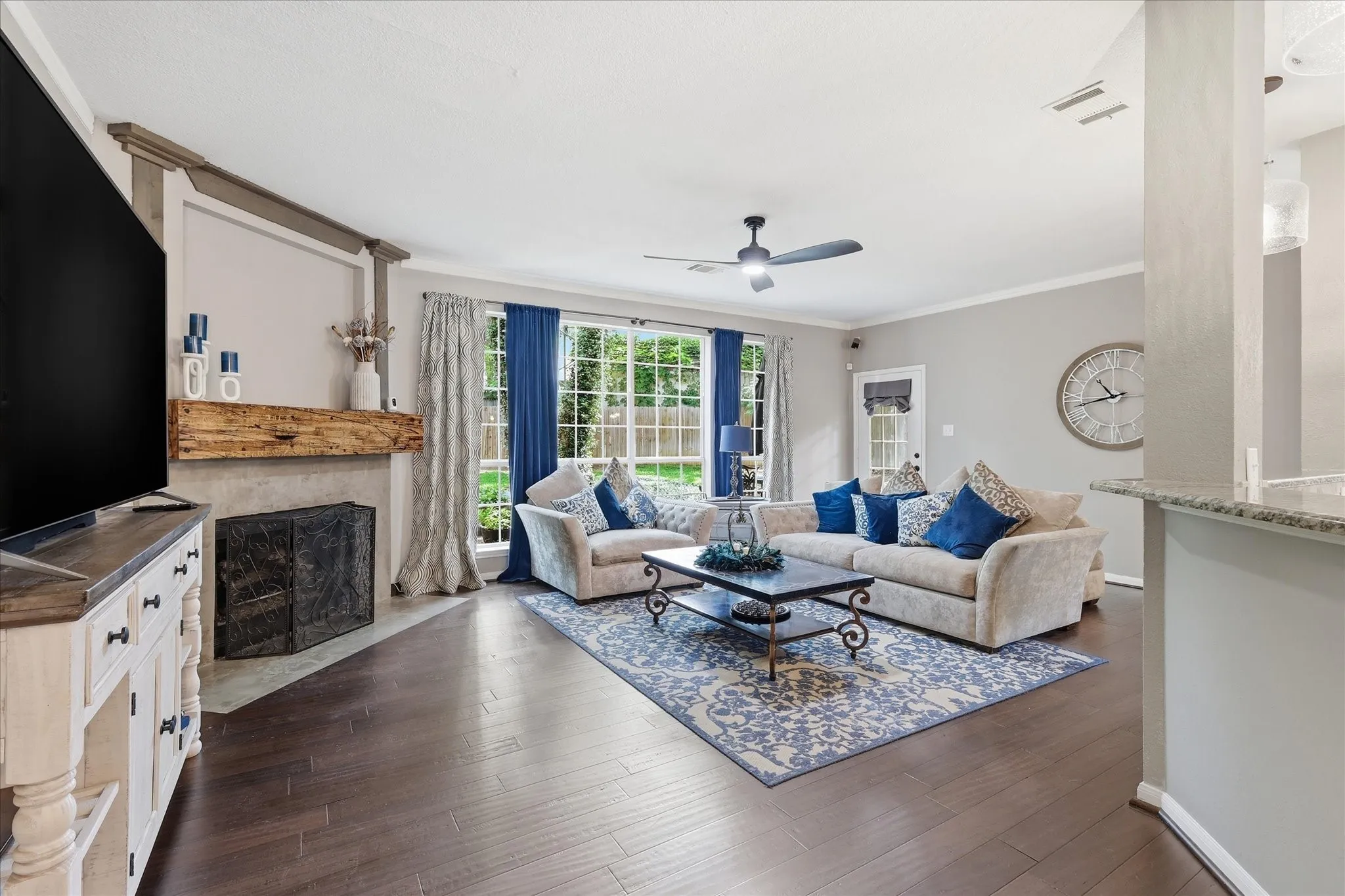 Single Family Residence For Sale in Tarrant County , 805 Highland Lakes Court, Keller, Texas 76248, 4 Bedroom, 3 Bathroom, 3 Garage spaces, 3,416 Sqft, built in 1995, mls#21259254, Real Estate Agent in Keller, Homes For Sale in Tarrant county, Homes For Sale in Keller, Realtor in Keller Texas, Real Estate Brokerage Independent Realty Texas, Luminita Cordes Realtor