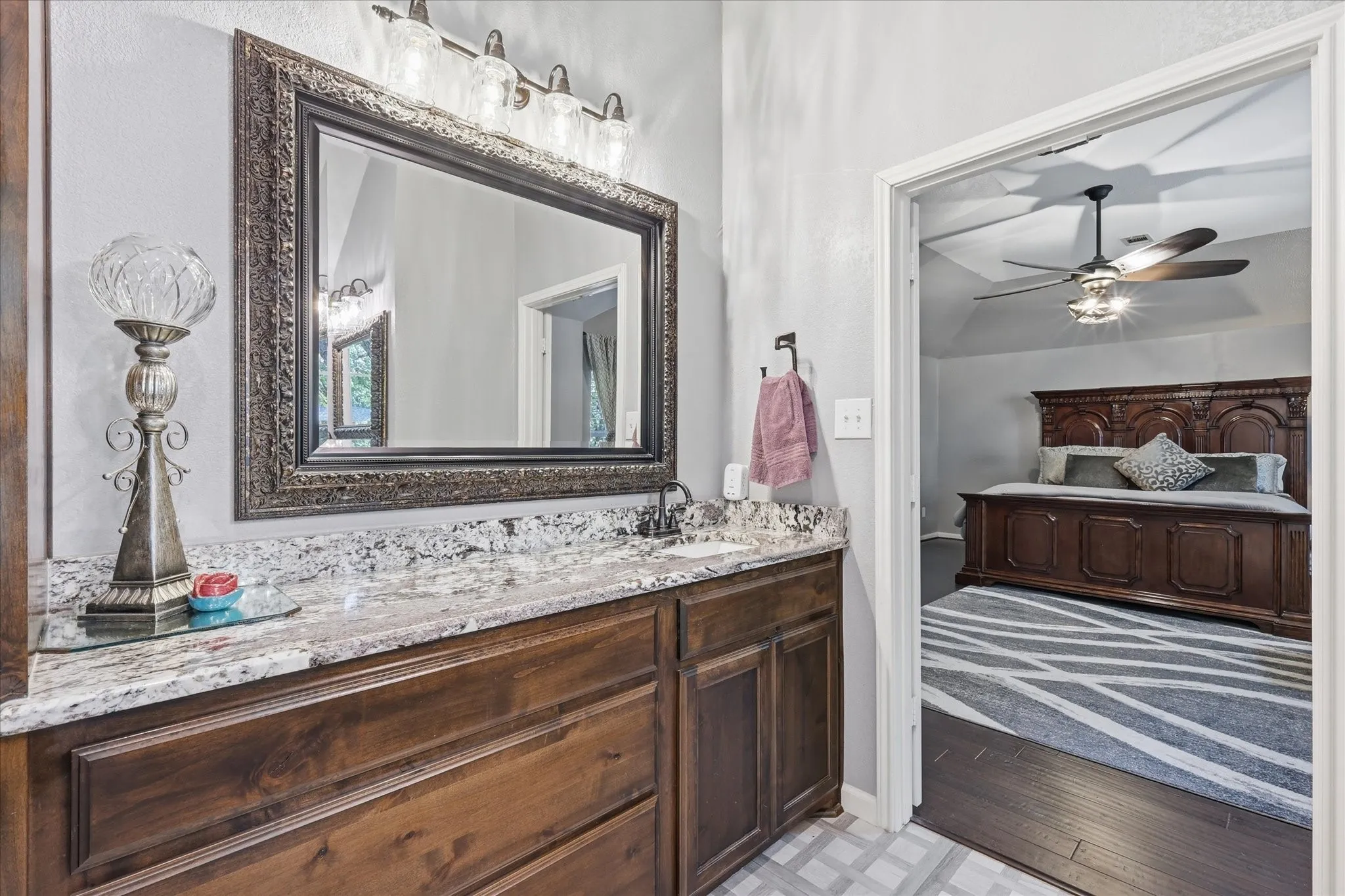 Single Family Residence For Sale in Tarrant County , 805 Highland Lakes Court, Keller, Texas 76248, 4 Bedroom, 3 Bathroom, 3 Garage spaces, 3,416 Sqft, built in 1995, mls#21259254, Real Estate Agent in Keller, Homes For Sale in Tarrant county, Homes For Sale in Keller, Realtor in Keller Texas, Real Estate Brokerage Independent Realty Texas, Luminita Cordes Realtor