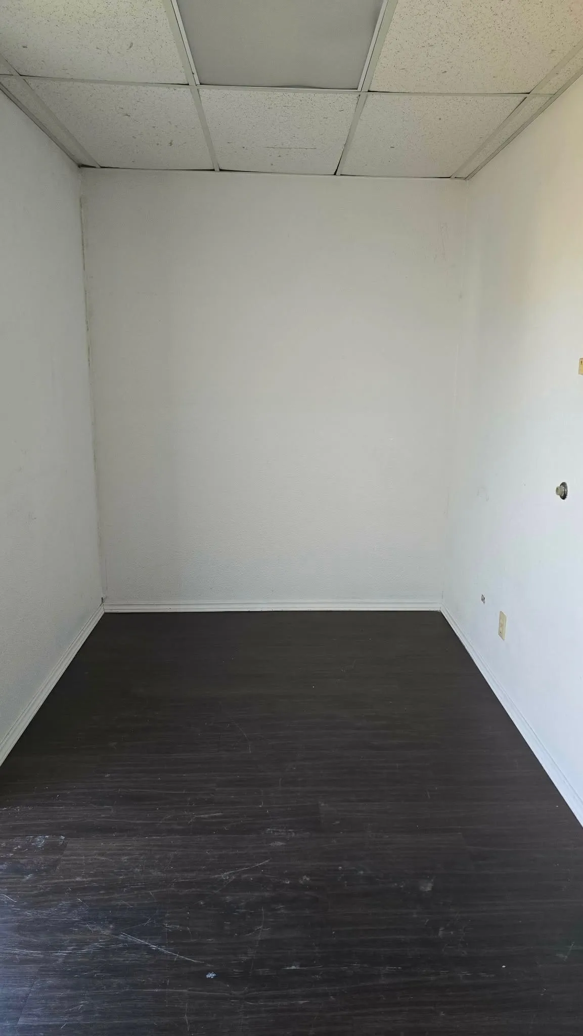 Business For Rent in Denton County , 1010 S Edmonds Lane 103, 107, Lewisville, Texas 75067, 0, 0, Garage spaces, 0 Sqft, built in 1985, Preowned, Price $2,250, mls#21257853, Real Estate Agent in Lewisville, Homes For Rent in Denton county, Homes For Rent in Lewisville, Realtor in Lewisville Texas, Real Estate Brokerage Independent Realty Texas, Luminita Cordes Realtor