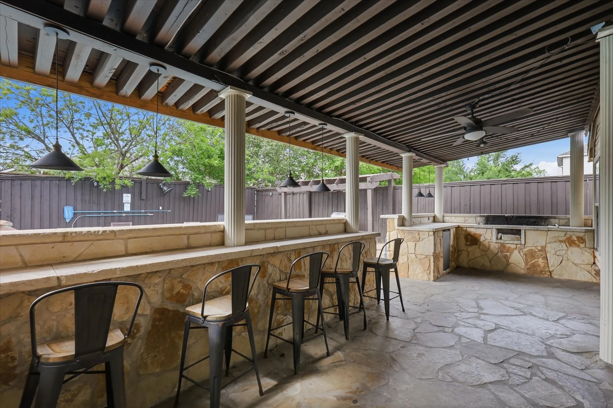 Single Family Residence For Sale in Dallas County , 4417 Teal Court, Sachse, Texas 75048, 5 Bedrooms, 5 Bathrooms, 2 Garage spaces, 3,138 Sqft, built in 2002, Preowned, Price $628,000, mls#21261807, Real Estate Agent in Sachse, Homes For Sale in Dallas county, Homes For Sale in Sachse, Realtor in Sachse Texas, Real Estate Brokerage Independent Realty Texas, Luminita Cordes Realtor