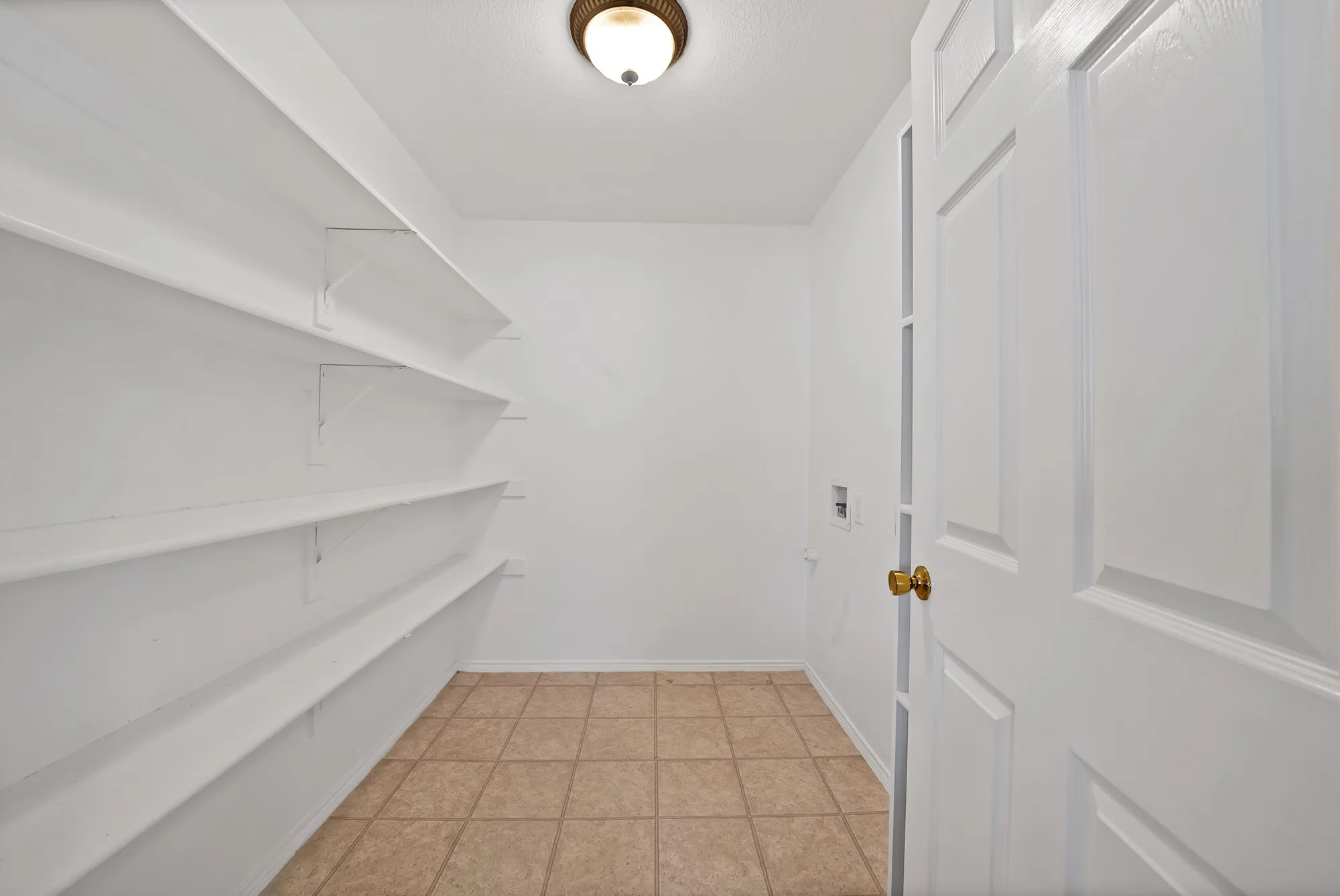 Single Family Residence For Sale in Collin County , 1405 Oak Hollow Lane, Anna, Texas 75409, 3 Bedroom, 2 Bathroom, 2 Garage spaces, 1,620 Sqft, built in 2004, mls#21261920, Real Estate Agent in Anna, Homes For Sale in Collin county, Homes For Sale in Anna, Realtor in Anna Texas, Real Estate Brokerage Independent Realty Texas, Luminita Cordes Realtor