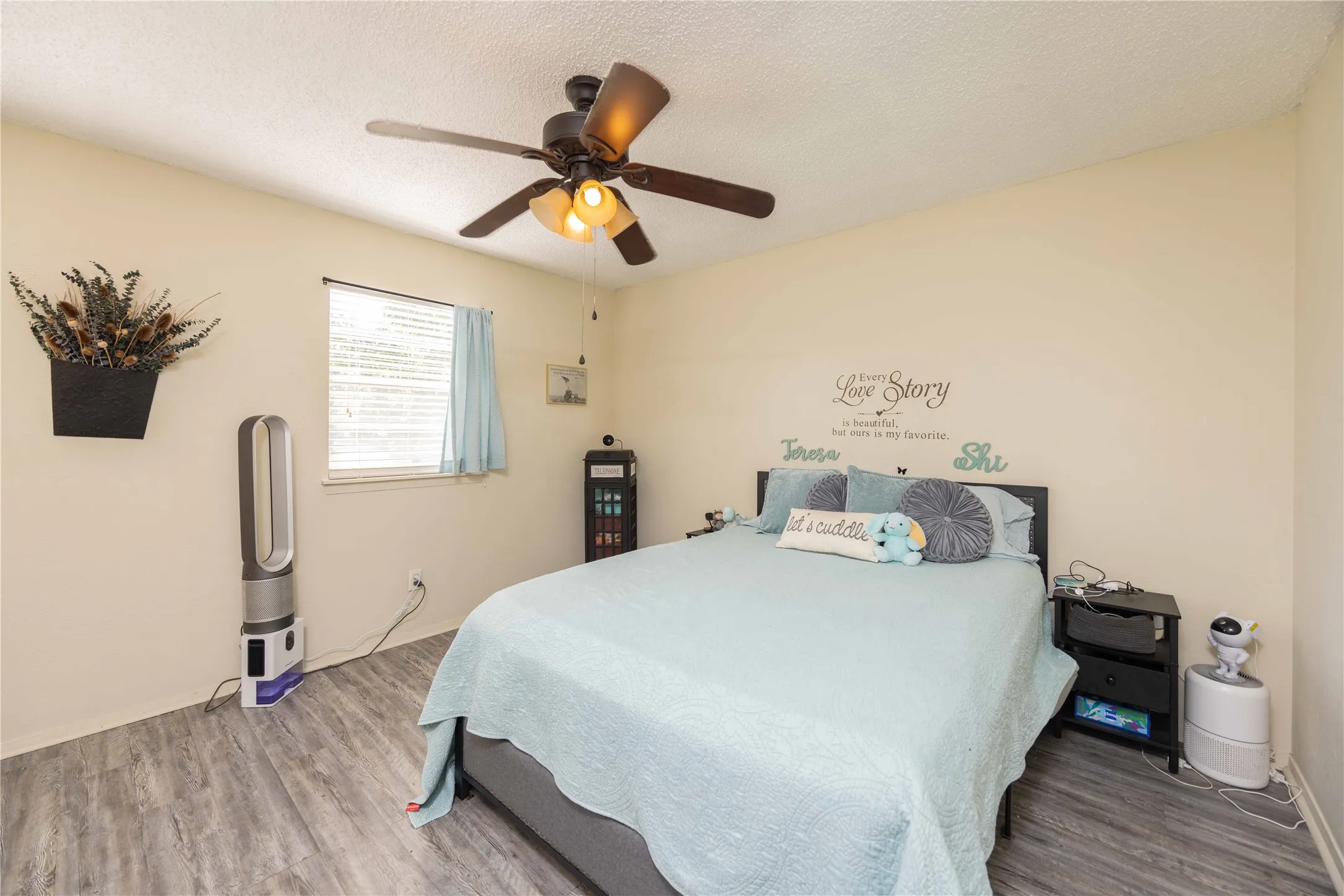 Townhouse For Sale in Dallas County , 4806 Rollingwood Court, Garland, Texas 75043, 3 Bedroom, 3 Bathroom, Garage spaces, 1,582 Sqft, built in 1973, mls#21261969, Real Estate Agent in Garland, Homes For Sale in Dallas county, Homes For Sale in Garland, Realtor in Garland Texas, Real Estate Brokerage Independent Realty Texas, Luminita Cordes Realtor