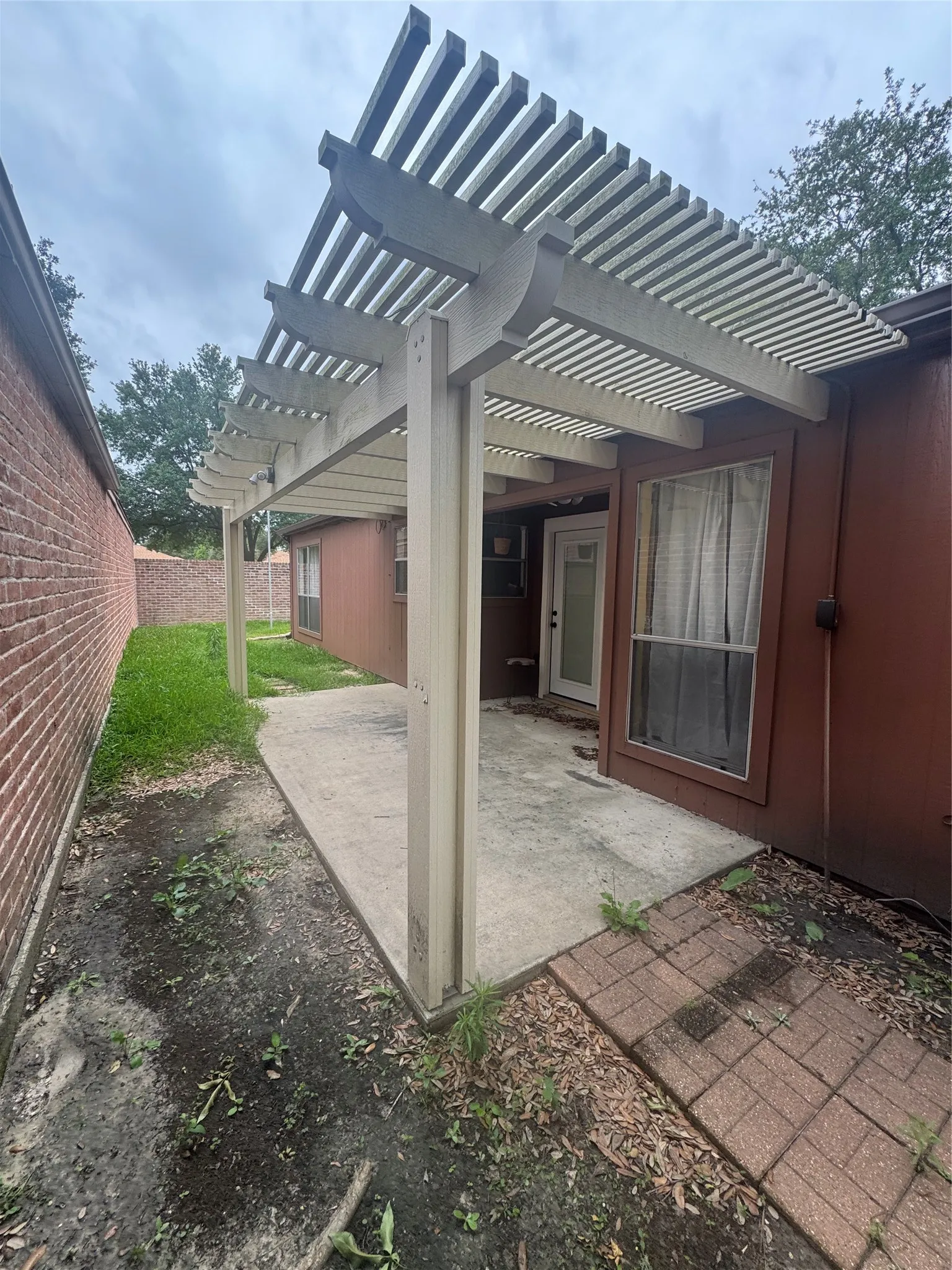 Single Family Residence For Sale in Harris County , 6846 Bullinger Drive, Spring, Texas 77379, 3 Bedroom, 2 Bathroom, 2 Garage spaces, 1,680 Sqft, built in 1983, mls#21261757, Real Estate Agent in Spring, Homes For Sale in Harris county, Homes For Sale in Spring, Realtor in Spring Texas, Real Estate Brokerage Independent Realty Texas, Luminita Cordes Realtor