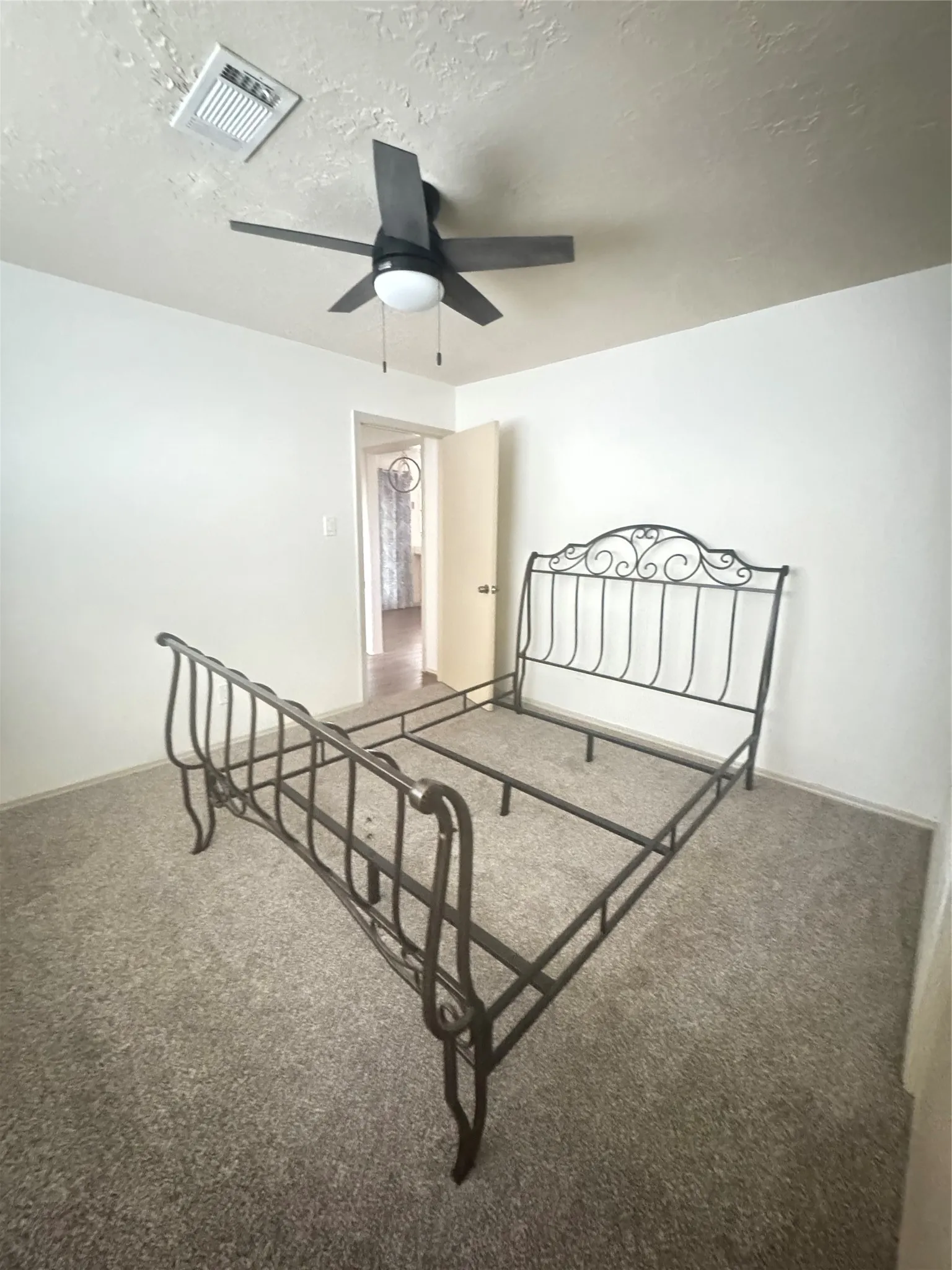 Single Family Residence For Sale in Harris County , 6846 Bullinger Drive, Spring, Texas 77379, 3 Bedroom, 2 Bathroom, 2 Garage spaces, 1,680 Sqft, built in 1983, mls#21261757, Real Estate Agent in Spring, Homes For Sale in Harris county, Homes For Sale in Spring, Realtor in Spring Texas, Real Estate Brokerage Independent Realty Texas, Luminita Cordes Realtor