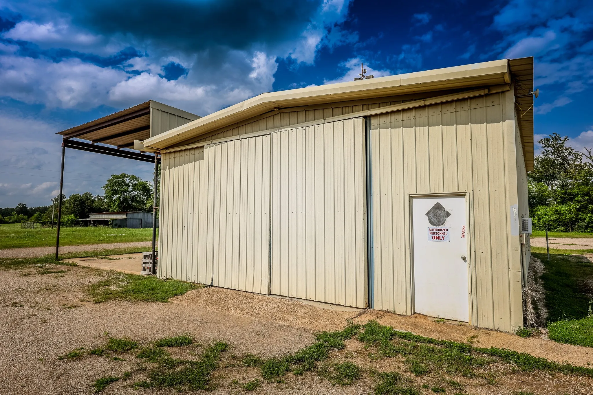 Industrial For Sale in Panola County , 2617 ST HWY 79, Carthage, Texas 75633, 0, 0, Garage spaces, 0 Sqft, built in 1985, Preowned, Price $1,150,000, mls#21261854, Real Estate Agent in Carthage, Homes For Sale in Panola county, Homes For Sale in Carthage, Realtor in Carthage Texas, Real Estate Brokerage Independent Realty Texas, Luminita Cordes Realtor
