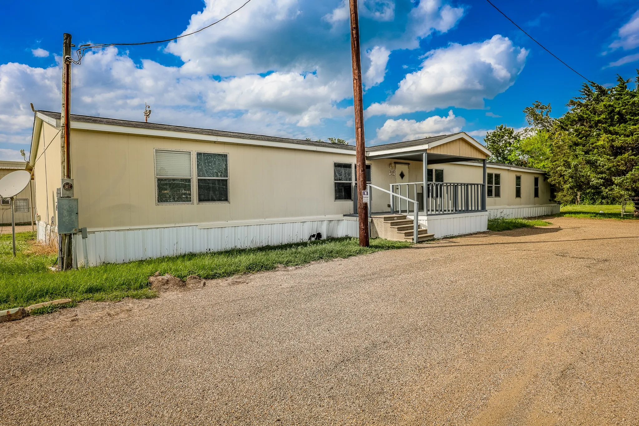 Industrial For Sale in Panola County , 2617 ST HWY 79, Carthage, Texas 75633, 0, 0, Garage spaces, 0 Sqft, built in 1985, Preowned, Price $1,150,000, mls#21261854, Real Estate Agent in Carthage, Homes For Sale in Panola county, Homes For Sale in Carthage, Realtor in Carthage Texas, Real Estate Brokerage Independent Realty Texas, Luminita Cordes Realtor