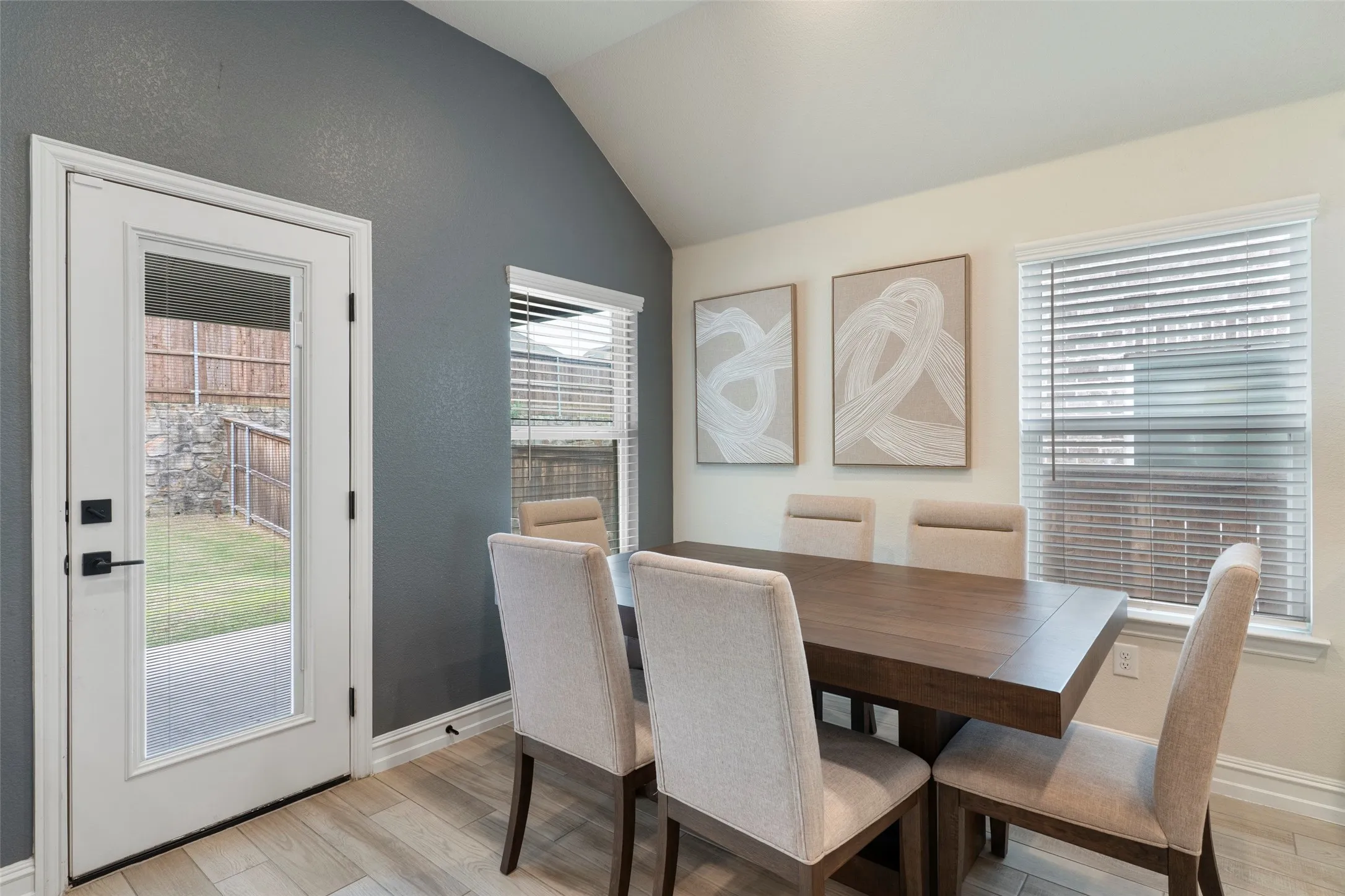 Single Family Residence For Sale in Collin County , 2020 Successful Drive, Wylie, Texas 75098, 3 Bedrooms, 2 Bathrooms, 2 Garage spaces, 2,219 Sqft, built in 2020, Preowned, Price $440,000, mls#21256898, Real Estate Agent in Wylie, Homes For Sale in Collin county, Homes For Sale in Wylie, Realtor in Wylie Texas, Real Estate Brokerage Independent Realty Texas, Luminita Cordes Realtor
