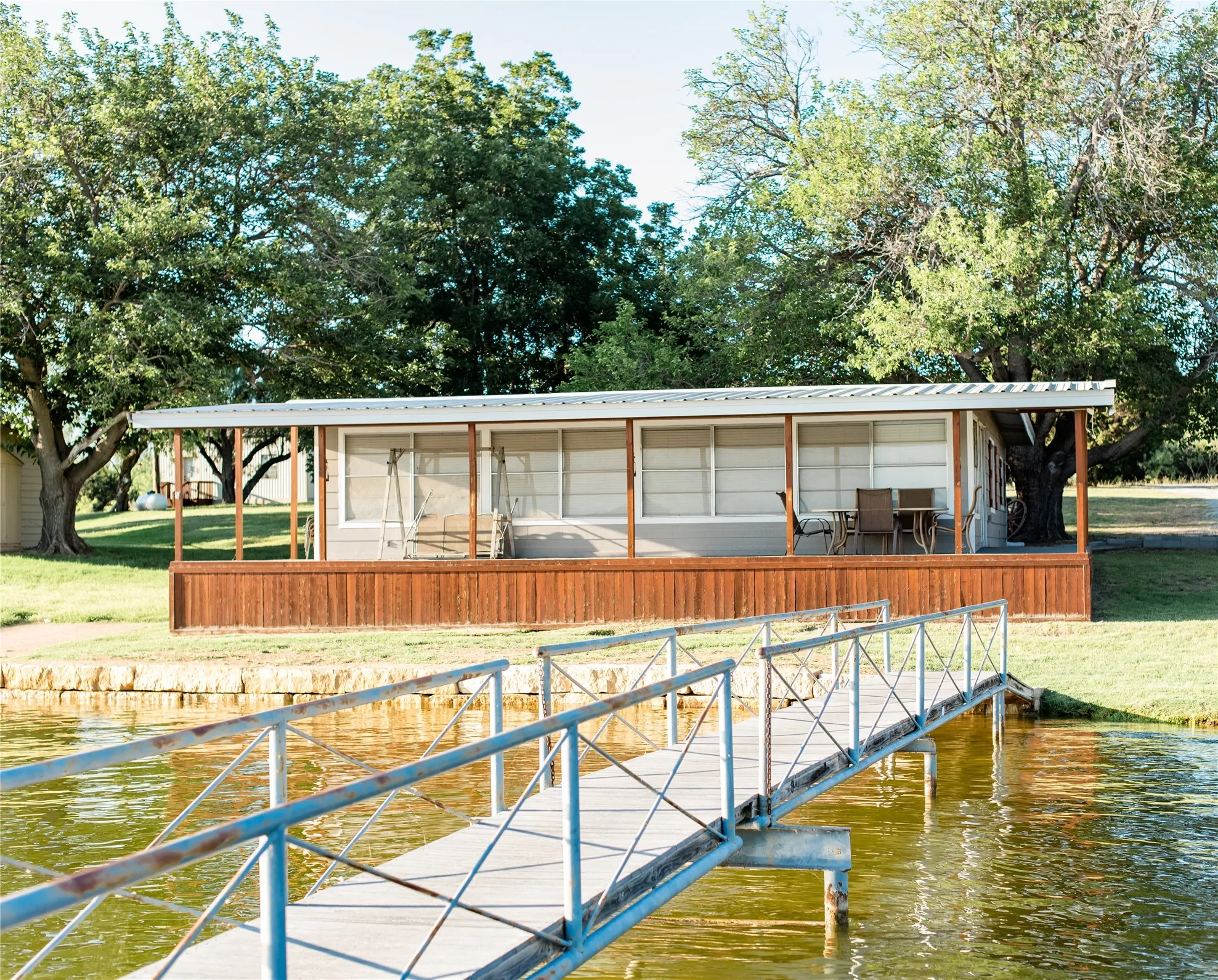Single Family Residence For Sale in Palo Pinto County , 2037 Harris Drive, Graford, Texas 76449, 2 Bedrooms, 1 Bathroom, Garage spaces, 1,208 Sqft, built in 0, Preowned, Price $790,000, mls#21258836, Real Estate Agent in Graford, Homes For Sale in Palo Pinto county, Homes For Sale in Graford, Realtor in Graford Texas, Real Estate Brokerage Independent Realty Texas, Luminita Cordes Realtor
