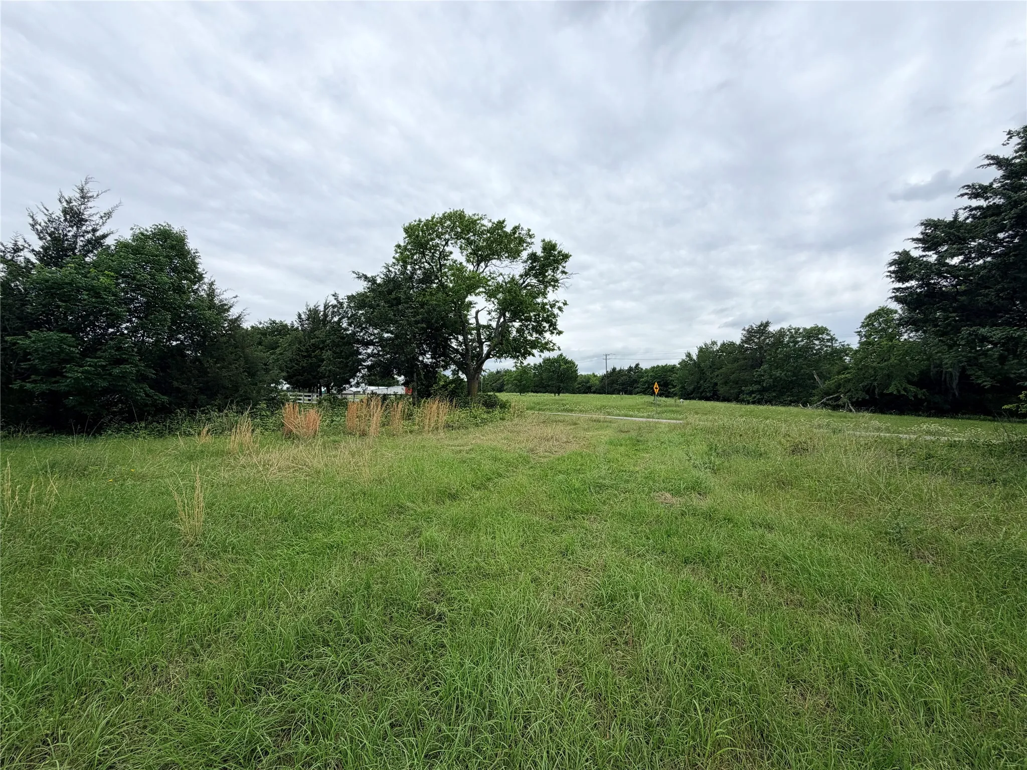 Unimproved Land For Sale in Grayson County , 3.269 Acres State Hwy 289, Pottsboro, Texas 75076, 0, 0, Garage spaces, 0 Sqft, built in 0, mls#21257140, Real Estate Agent in Pottsboro, Homes For Sale in Grayson county, Homes For Sale in Pottsboro, Realtor in Pottsboro Texas, Real Estate Brokerage Independent Realty Texas, Luminita Cordes Realtor