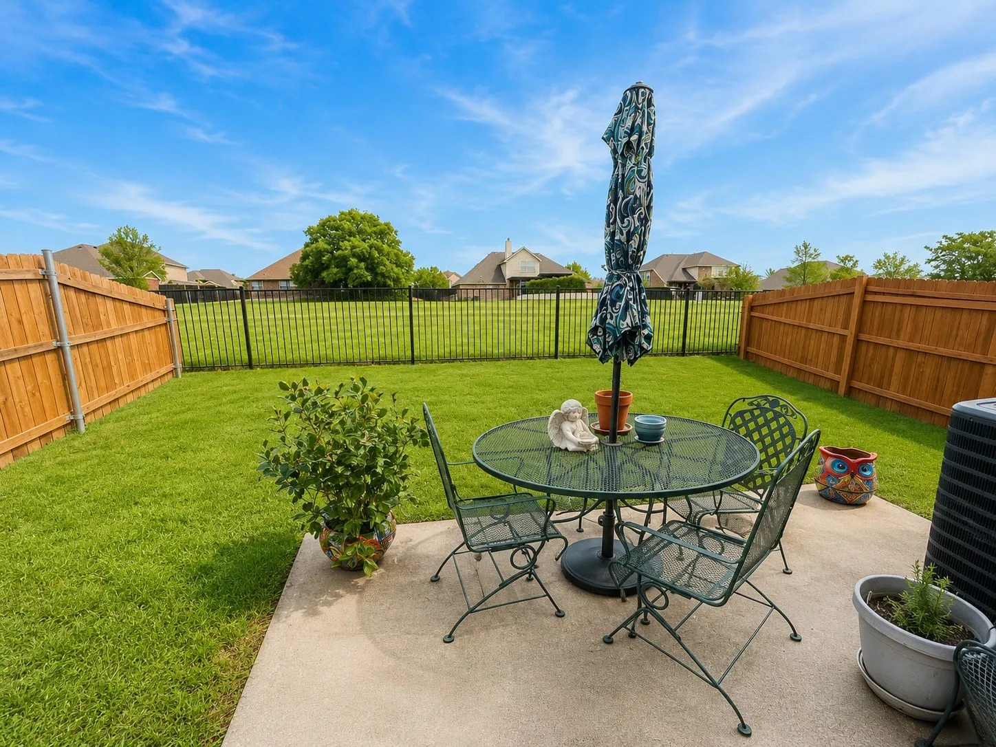 Duplex For Sale in Tarrant County , 1334 Piedmont Drive, Mansfield, Texas 76063, 6 Bedroom, 4 Bathroom, 2 Garage spaces, 2,444 Sqft, built in 2008, mls#21251445, Real Estate Agent in Mansfield, Homes For Sale in Tarrant county, Homes For Sale in Mansfield, Realtor in Mansfield Texas, Real Estate Brokerage Independent Realty Texas, Luminita Cordes Realtor