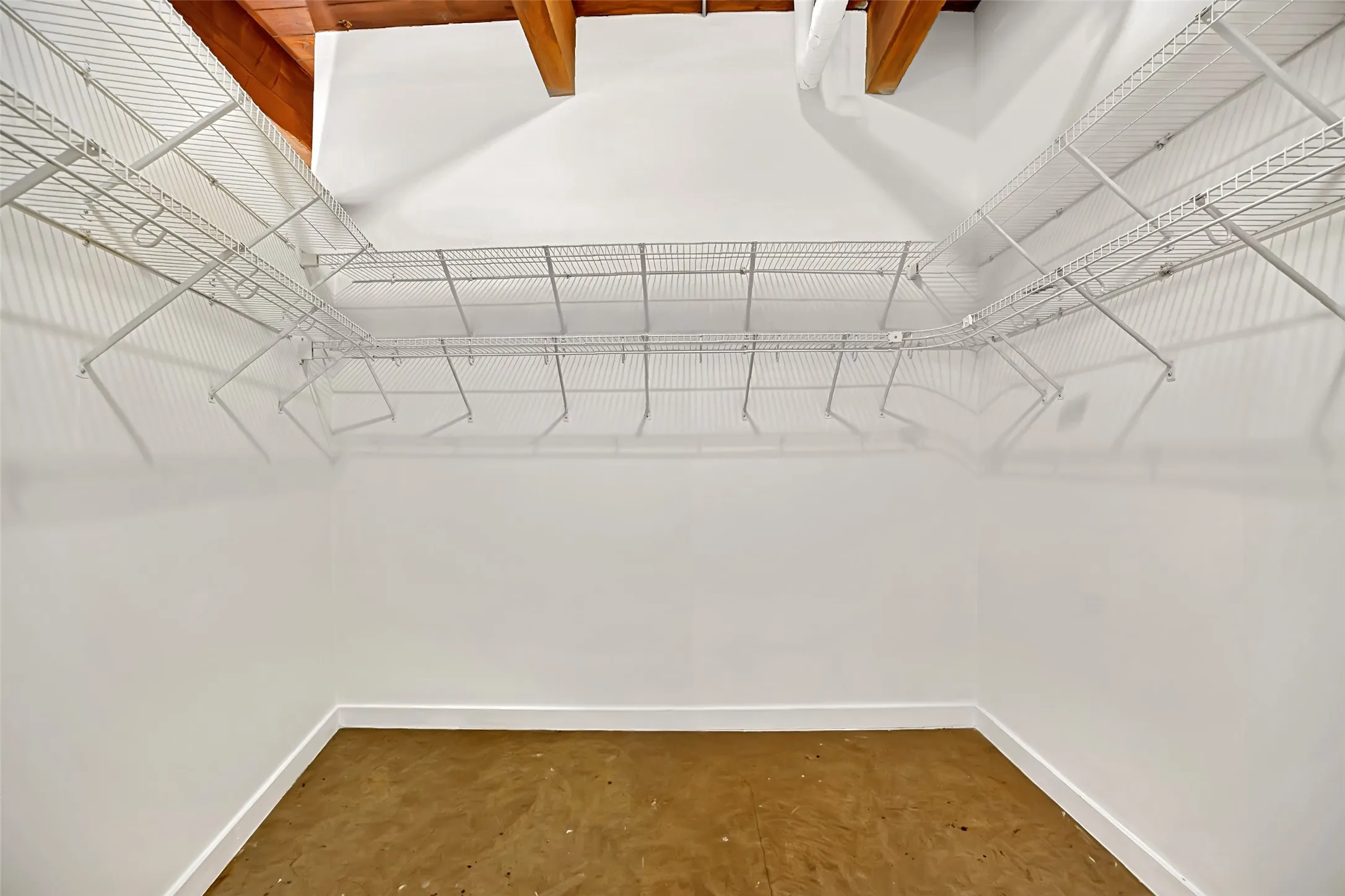 Condominium For Sale in Dallas County , 509 Elm Street 503, Dallas, Texas 75202, 1 Bedroom, 1 Bathroom, Garage spaces, 845 Sqft, built in 1930, Preowned, mls#21258797, Real Estate Agent in Dallas, Homes For Sale in Dallas county, Homes For Sale in Dallas, Realtor in Dallas Texas, Real Estate Brokerage Independent Realty Texas, Luminita Cordes Realtor