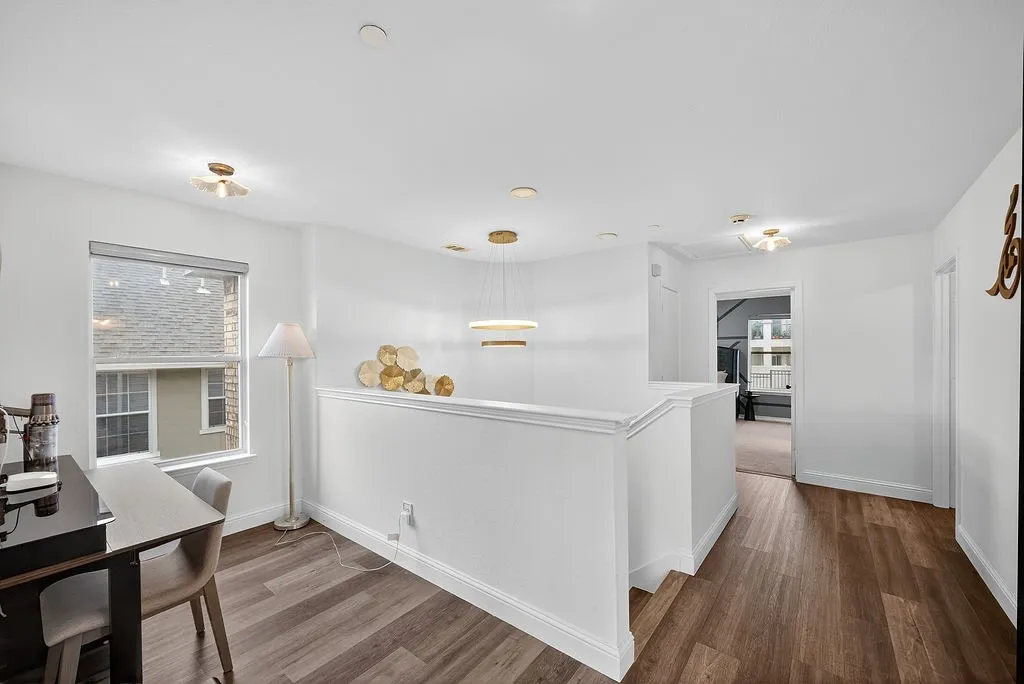 Townhouse For Sale in Collin County , 2240 Oklahoma Avenue, Plano, Texas 75074, 3 Bedroom, 3 Bathroom, 2 Garage spaces, 1,692 Sqft, built in 2008, Preowned, Price $399,000, mls#21253836, Real Estate Agent in Plano, Homes For Sale in Collin county, Homes For Sale in Plano, Realtor in Plano Texas, Real Estate Brokerage Independent Realty Texas, Luminita Cordes Realtor