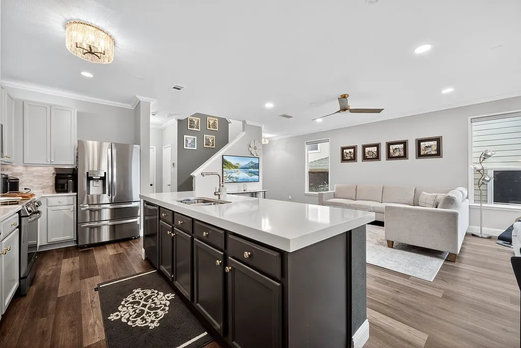 Townhouse For Sale in Collin County , 2240 Oklahoma Avenue, Plano, Texas 75074, 3 Bedroom, 3 Bathroom, 2 Garage spaces, 1,692 Sqft, built in 2008, Preowned, Price $399,000, mls#21253836, Real Estate Agent in Plano, Homes For Sale in Collin county, Homes For Sale in Plano, Realtor in Plano Texas, Real Estate Brokerage Independent Realty Texas, Luminita Cordes Realtor