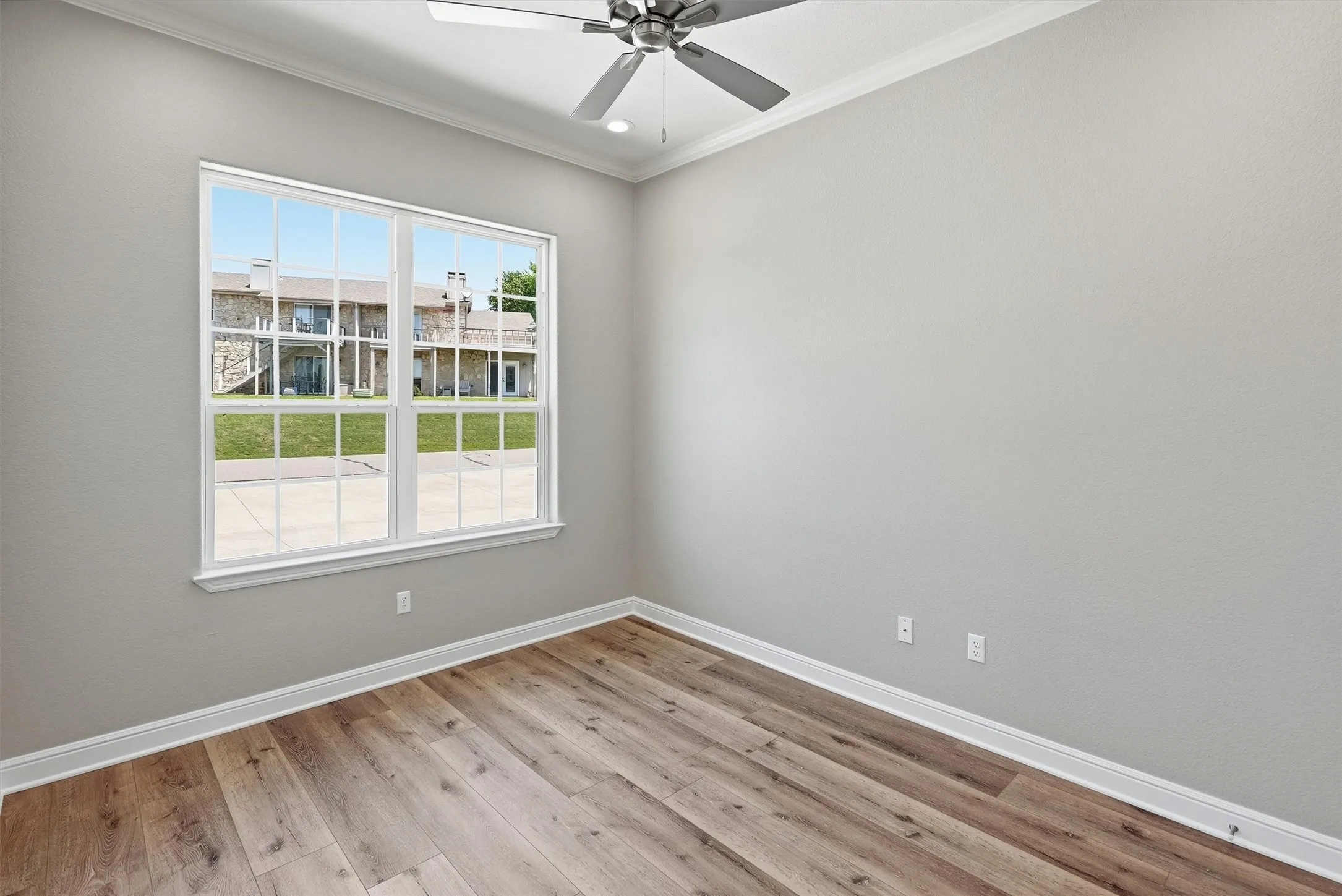Townhouse For Sale in Hood County , 5126 Country Club Drive, Granbury, Texas 76049, 4 Bedroom, 4 Bathroom, 3 Garage spaces, 3,060 Sqft, built in 2026, New Construction - Complete, mls#21260083, Real Estate Agent in Granbury, Homes For Sale in Hood county, Homes For Sale in Granbury, Realtor in Granbury Texas, Real Estate Brokerage Independent Realty Texas, Luminita Cordes Realtor
