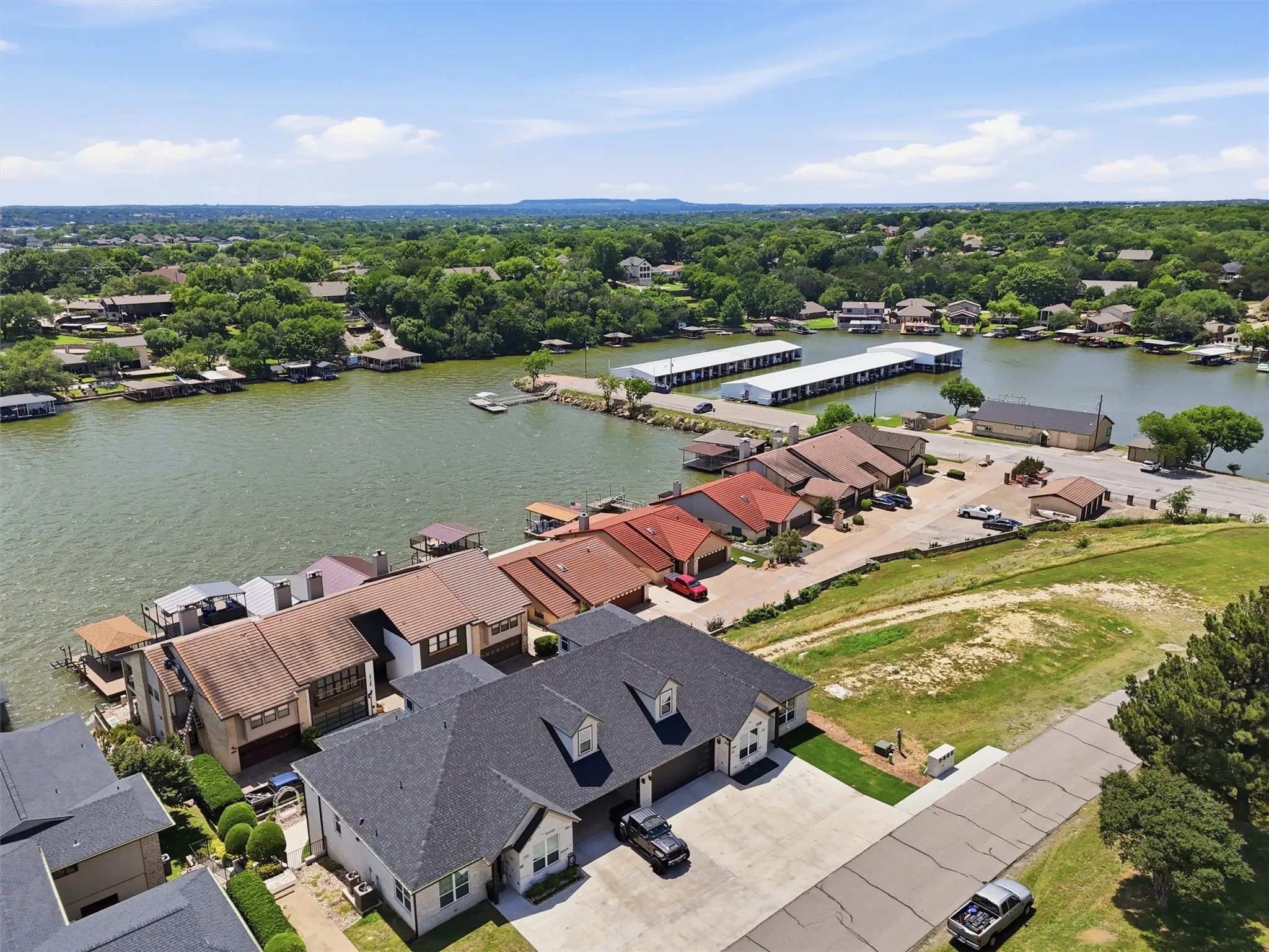 Townhouse For Sale in Hood County , 5126 Country Club Drive, Granbury, Texas 76049, 4 Bedroom, 4 Bathroom, 3 Garage spaces, 3,060 Sqft, built in 2026, New Construction - Complete, mls#21260083, Real Estate Agent in Granbury, Homes For Sale in Hood county, Homes For Sale in Granbury, Realtor in Granbury Texas, Real Estate Brokerage Independent Realty Texas, Luminita Cordes Realtor