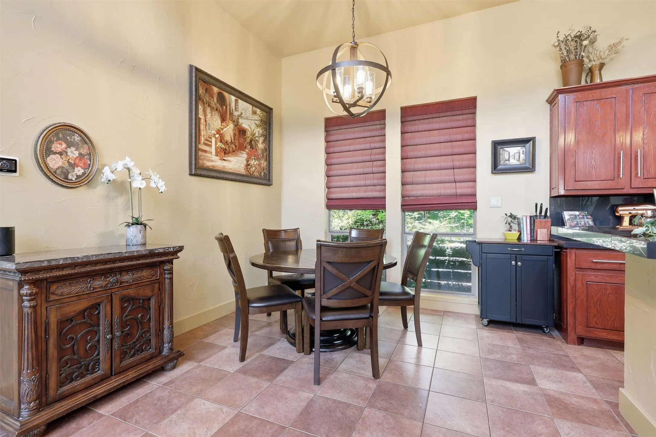 Single Family Residence For Sale in Hood County , 1911 Wigeon Street, Granbury, Texas 76049, 3 Bedroom, 4 Bathroom, 2 Garage spaces, 2,504 Sqft, built in 2004, mls#21261671, Real Estate Agent in Granbury, Homes For Sale in Hood county, Homes For Sale in Granbury, Realtor in Granbury Texas, Real Estate Brokerage Independent Realty Texas, Luminita Cordes Realtor