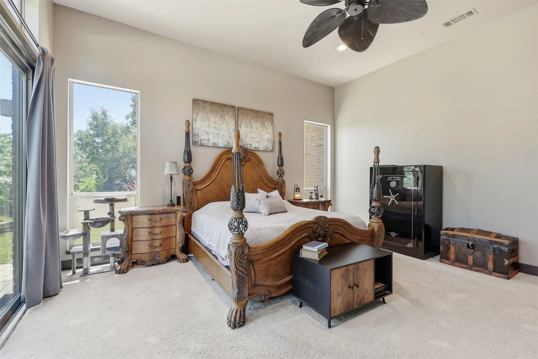 Single Family Residence For Sale in Hood County , 1911 Wigeon Street, Granbury, Texas 76049, 3 Bedroom, 4 Bathroom, 2 Garage spaces, 2,504 Sqft, built in 2004, mls#21261671, Real Estate Agent in Granbury, Homes For Sale in Hood county, Homes For Sale in Granbury, Realtor in Granbury Texas, Real Estate Brokerage Independent Realty Texas, Luminita Cordes Realtor