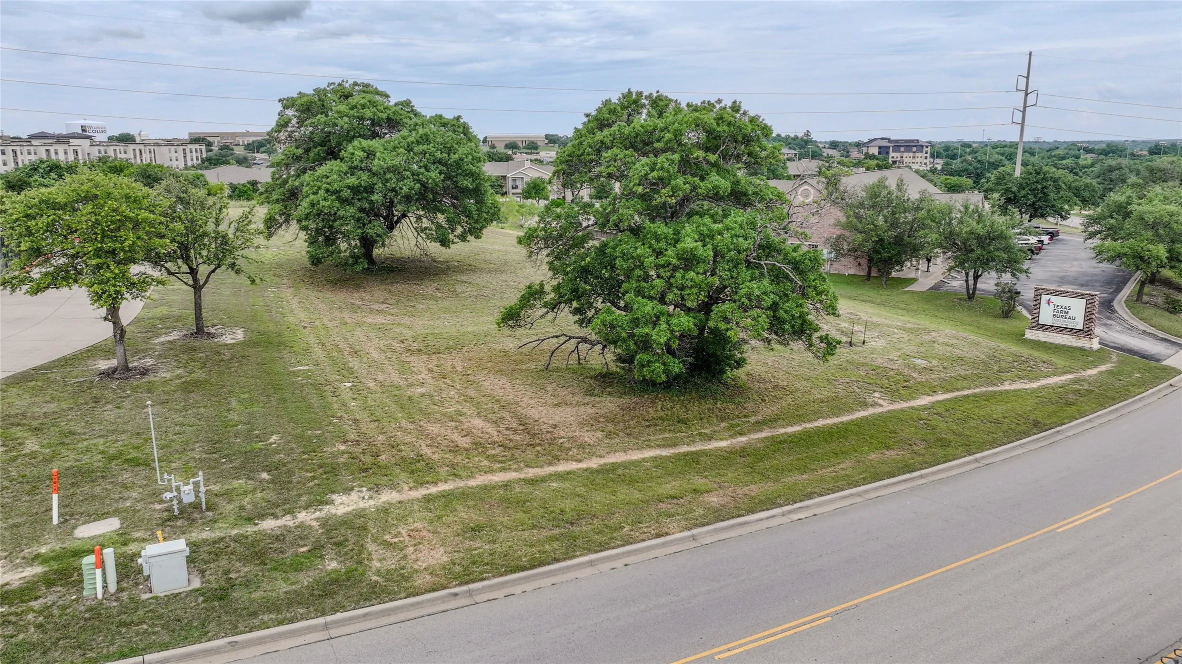 Unimproved Land For Sale in Parker County , TBD Martin Drive, Weatherford, Texas 76086, 0, 0, Garage spaces, 0 Sqft, built in 0, Price $299,000, mls#21261595, Real Estate Agent in Weatherford, Homes For Sale in Parker county, Homes For Sale in Weatherford, Realtor in Weatherford Texas, Real Estate Brokerage Independent Realty Texas, Luminita Cordes Realtor