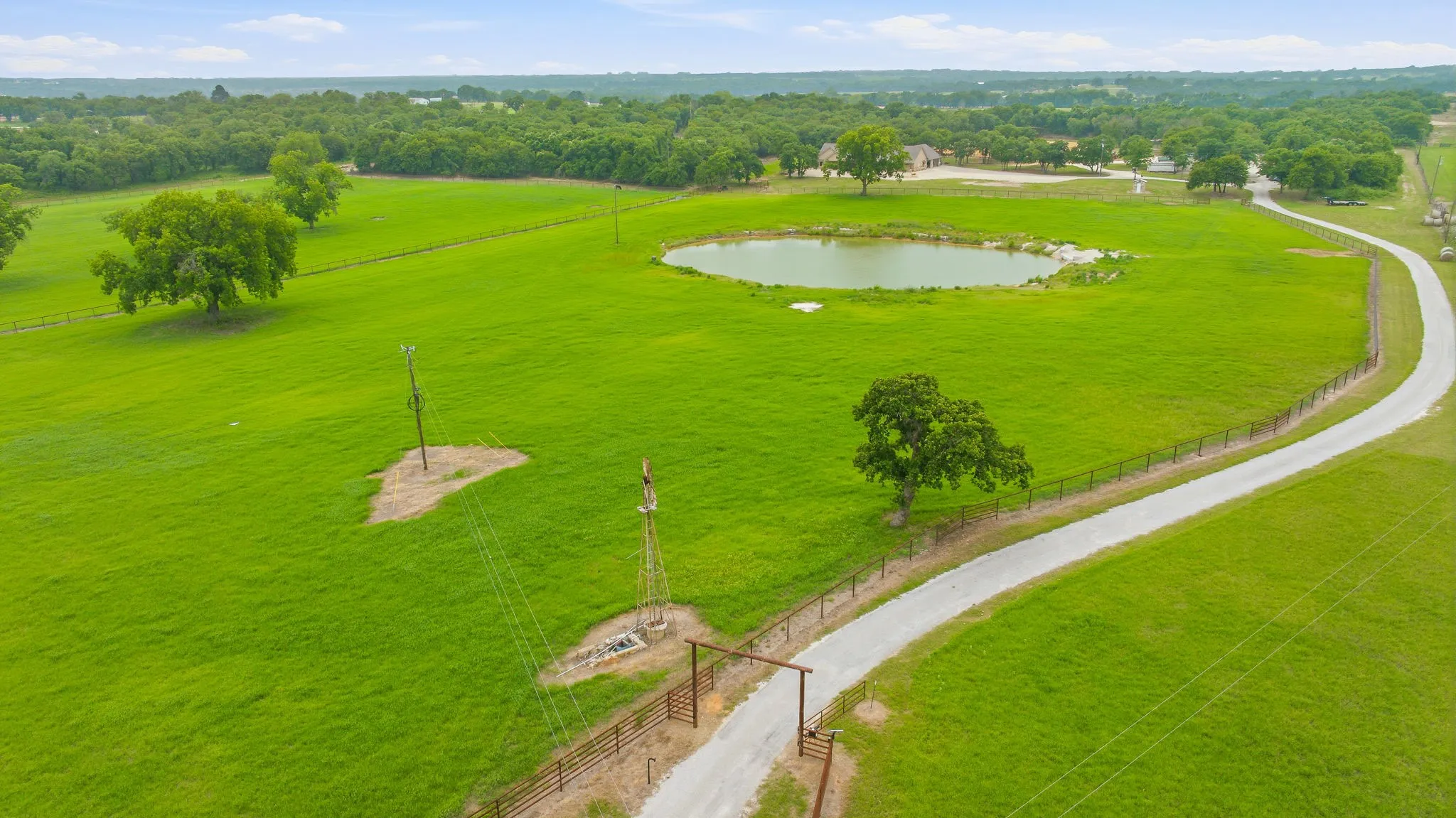 Farm For Sale in Erath County , 6360 County Road 180, Stephenville, Texas 76401, 3 Bedroom, 3 Bathroom, 3 Garage spaces, 4,308 Sqft, built in 2023, New Construction - Complete, mls#21261984, Real Estate Agent in Stephenville, Homes For Sale in Erath county, Homes For Sale in Stephenville, Realtor in Stephenville Texas, Real Estate Brokerage Independent Realty Texas, Luminita Cordes Realtor