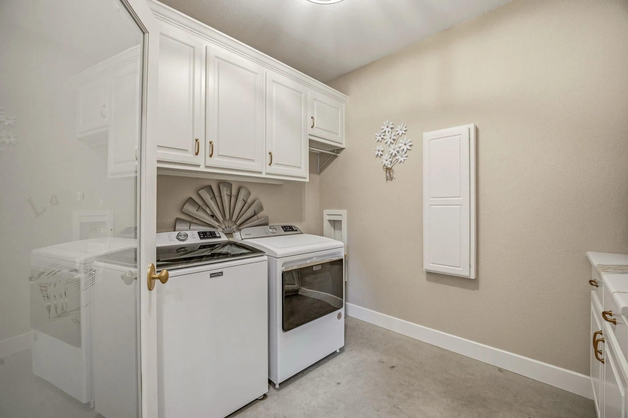 Farm For Sale in Erath County , 6360 County Road 180, Stephenville, Texas 76401, 3 Bedroom, 3 Bathroom, 3 Garage spaces, 4,308 Sqft, built in 2023, New Construction - Complete, mls#21261984, Real Estate Agent in Stephenville, Homes For Sale in Erath county, Homes For Sale in Stephenville, Realtor in Stephenville Texas, Real Estate Brokerage Independent Realty Texas, Luminita Cordes Realtor