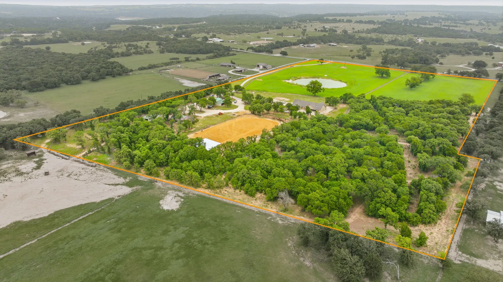 Farm For Sale in Erath County , 6360 County Road 180, Stephenville, Texas 76401, 3 Bedroom, 3 Bathroom, 3 Garage spaces, 4,308 Sqft, built in 2023, New Construction - Complete, mls#21261984, Real Estate Agent in Stephenville, Homes For Sale in Erath county, Homes For Sale in Stephenville, Realtor in Stephenville Texas, Real Estate Brokerage Independent Realty Texas, Luminita Cordes Realtor