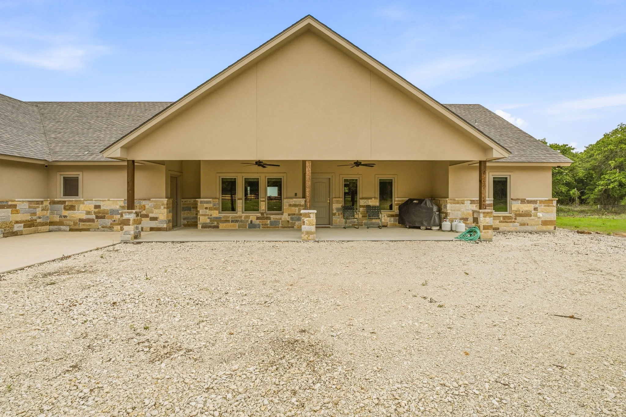 Farm For Sale in Erath County , 6360 County Road 180, Stephenville, Texas 76401, 3 Bedroom, 3 Bathroom, 3 Garage spaces, 4,308 Sqft, built in 2023, New Construction - Complete, mls#21261984, Real Estate Agent in Stephenville, Homes For Sale in Erath county, Homes For Sale in Stephenville, Realtor in Stephenville Texas, Real Estate Brokerage Independent Realty Texas, Luminita Cordes Realtor