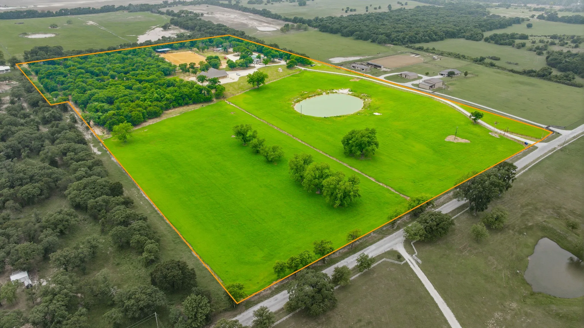 Farm For Sale in Erath County , 6360 County Road 180, Stephenville, Texas 76401, 3 Bedroom, 3 Bathroom, 3 Garage spaces, 4,308 Sqft, built in 2023, New Construction - Complete, mls#21261984, Real Estate Agent in Stephenville, Homes For Sale in Erath county, Homes For Sale in Stephenville, Realtor in Stephenville Texas, Real Estate Brokerage Independent Realty Texas, Luminita Cordes Realtor