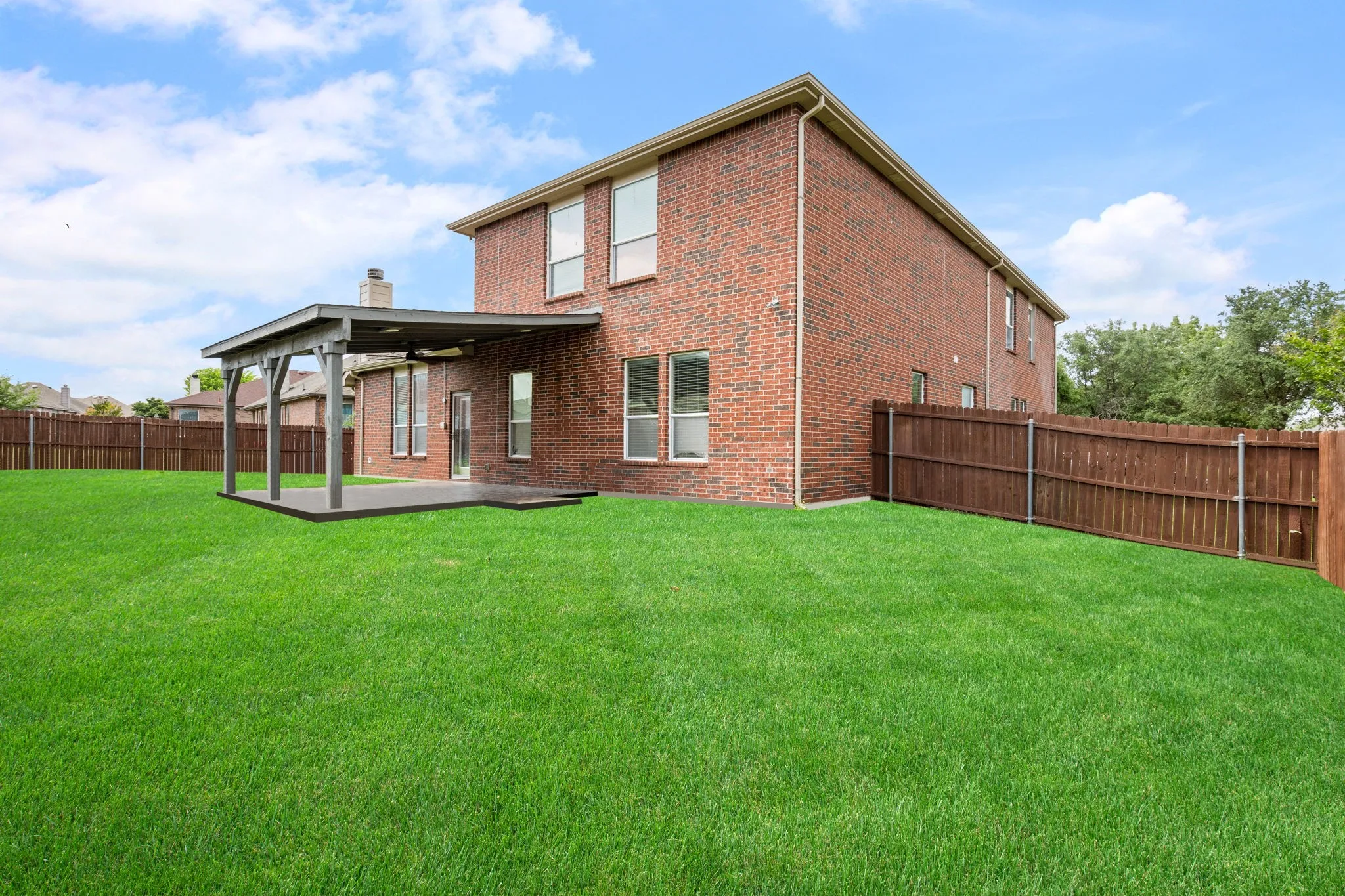 Single Family Residence For Sale in Dallas County , 1738 Rock Ridge Drive, Cedar Hill, Texas 75104, 5 Bedrooms, 4 Bathrooms, 2 Garage spaces, 4,106 Sqft, built in 2006, Price $475,000, mls#21260818, Real Estate Agent in Cedar Hill, Homes For Sale in Dallas county, Homes For Sale in Cedar Hill, Realtor in Cedar Hill Texas, Real Estate Brokerage Independent Realty Texas, Luminita Cordes Realtor