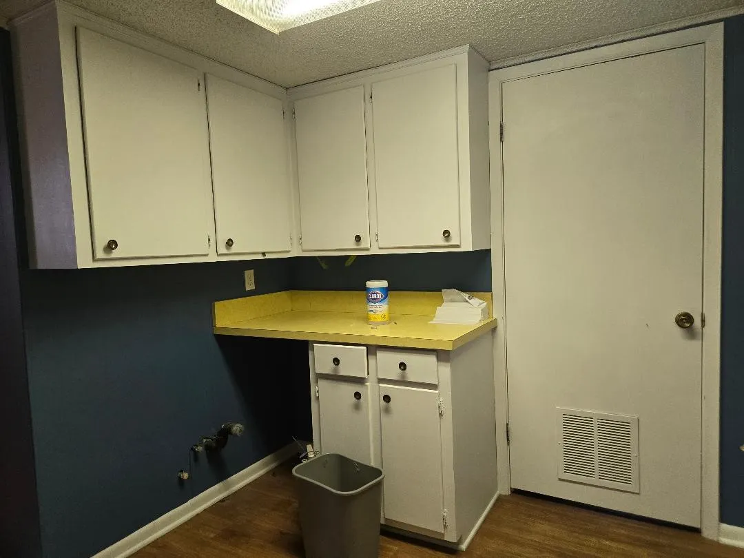 Business For Rent in Navarro County , 417 W Collin Street, Corsicana, Texas 75110, 0, 0, Garage spaces, 0 Sqft, built in 1975, Preowned, Price $1,100, mls#21262150, Real Estate Agent in Corsicana, Homes For Rent in Navarro county, Homes For Rent in Corsicana, Realtor in Corsicana Texas, Real Estate Brokerage Independent Realty Texas, Luminita Cordes Realtor