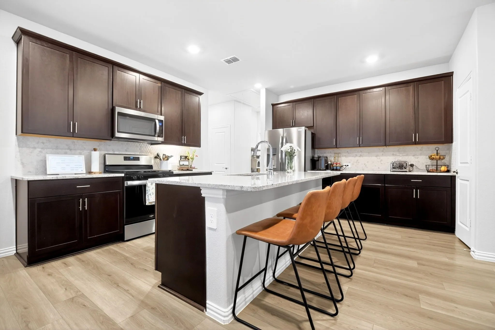 Single Family Residence For Sale in Kaufman County , 2230 Cliff Springs Drive, Forney, Texas 75126, 3 Bedrooms, 2 Bathrooms, 2 Garage spaces, 1,498 Sqft, built in 2023, Preowned, Price $274,000, mls#21258014, Real Estate Agent in Forney, Homes For Sale in Kaufman county, Homes For Sale in Forney, Realtor in Forney Texas, Real Estate Brokerage Independent Realty Texas, Luminita Cordes Realtor