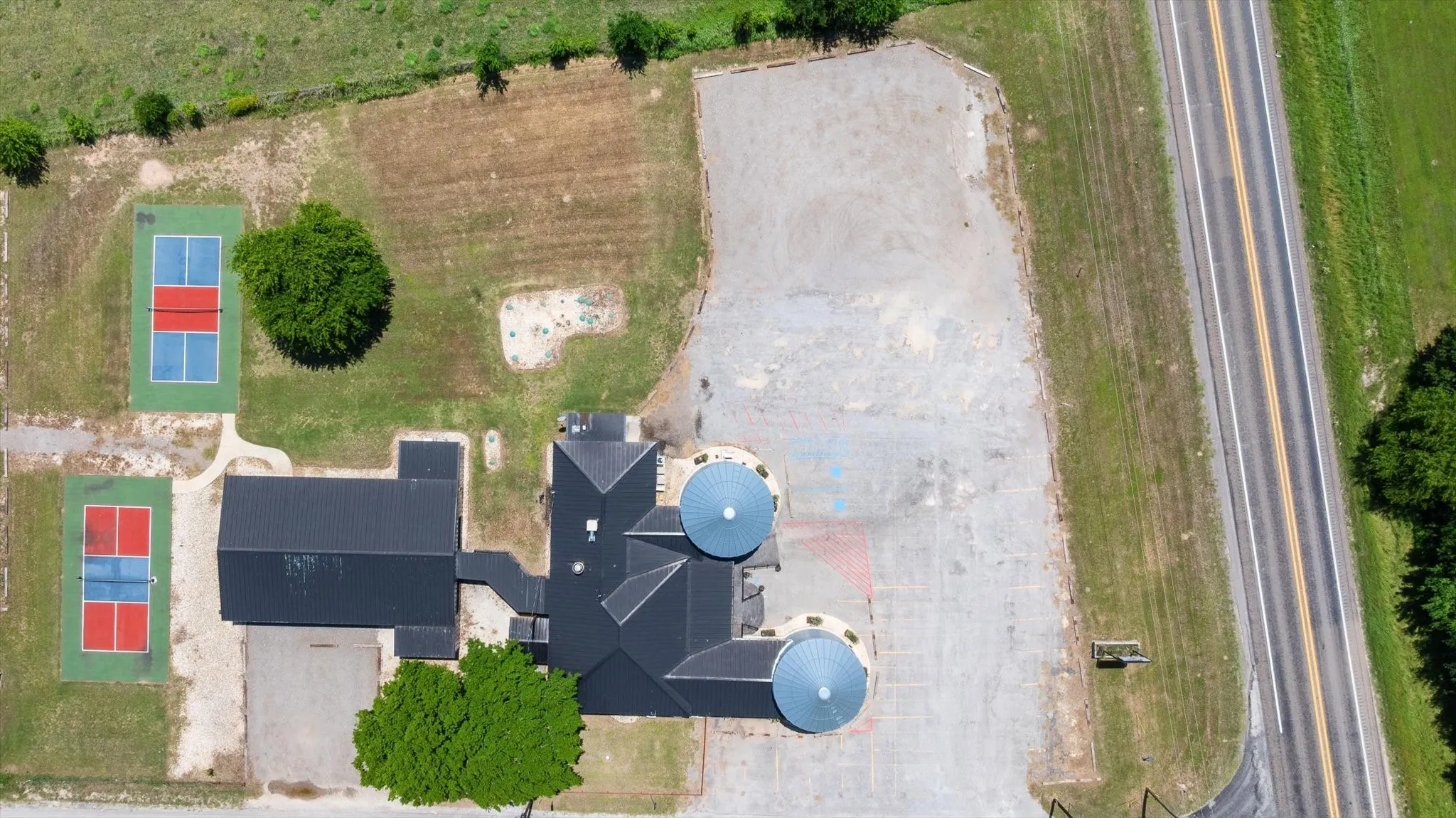Business For Rent in Somervell County , 2192 N Highway 144, Glen Rose, Texas 76043, 0, 0, Garage spaces, 0 Sqft, built in 2023, Preowned, Price $5,830, mls#21258855, Real Estate Agent in Glen Rose, Homes For Rent in Somervell county, Homes For Rent in Glen Rose, Realtor in Glen Rose Texas, Real Estate Brokerage Independent Realty Texas, Luminita Cordes Realtor