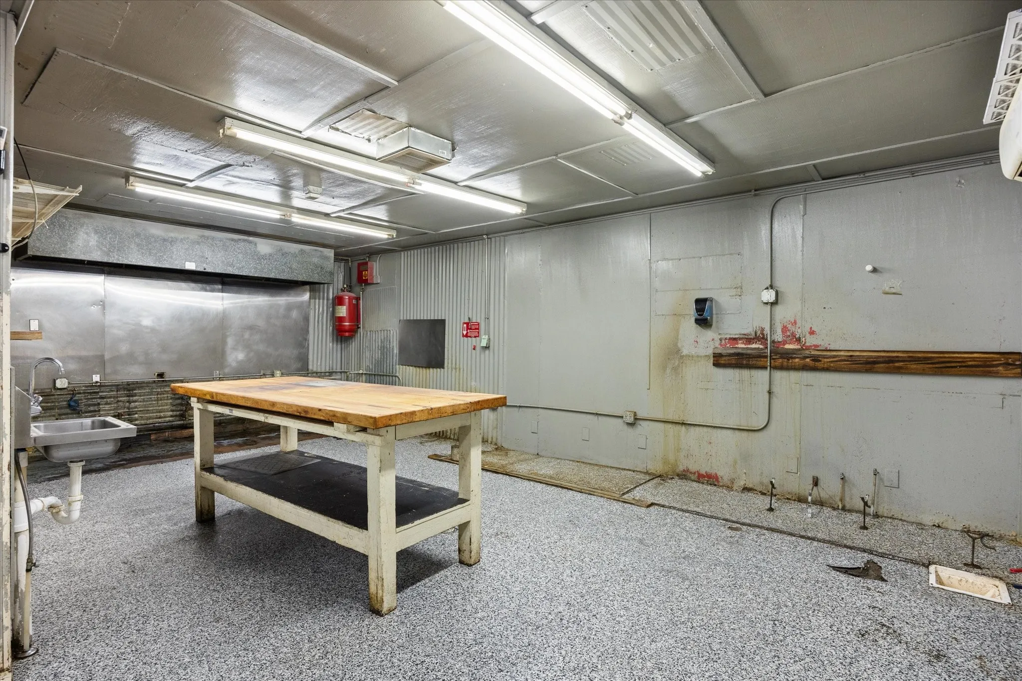 Business For Rent in Somervell County , 2192 N Highway 144, Glen Rose, Texas 76043, 0, 0, Garage spaces, 0 Sqft, built in 2023, Preowned, Price $5,830, mls#21258855, Real Estate Agent in Glen Rose, Homes For Rent in Somervell county, Homes For Rent in Glen Rose, Realtor in Glen Rose Texas, Real Estate Brokerage Independent Realty Texas, Luminita Cordes Realtor