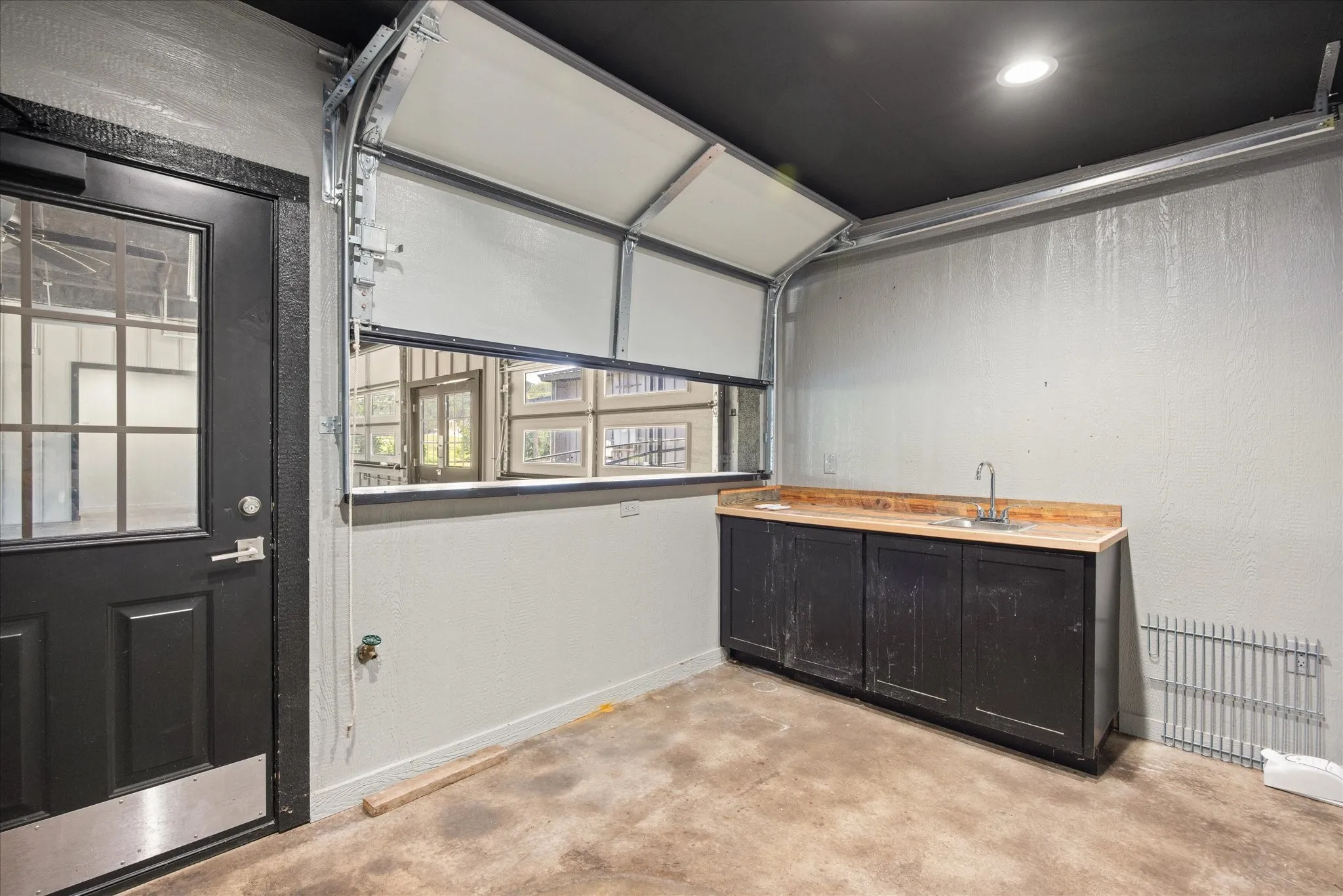 Business For Rent in Somervell County , 2192 N Highway 144, Glen Rose, Texas 76043, 0, 0, Garage spaces, 0 Sqft, built in 2023, Preowned, Price $5,830, mls#21258855, Real Estate Agent in Glen Rose, Homes For Rent in Somervell county, Homes For Rent in Glen Rose, Realtor in Glen Rose Texas, Real Estate Brokerage Independent Realty Texas, Luminita Cordes Realtor