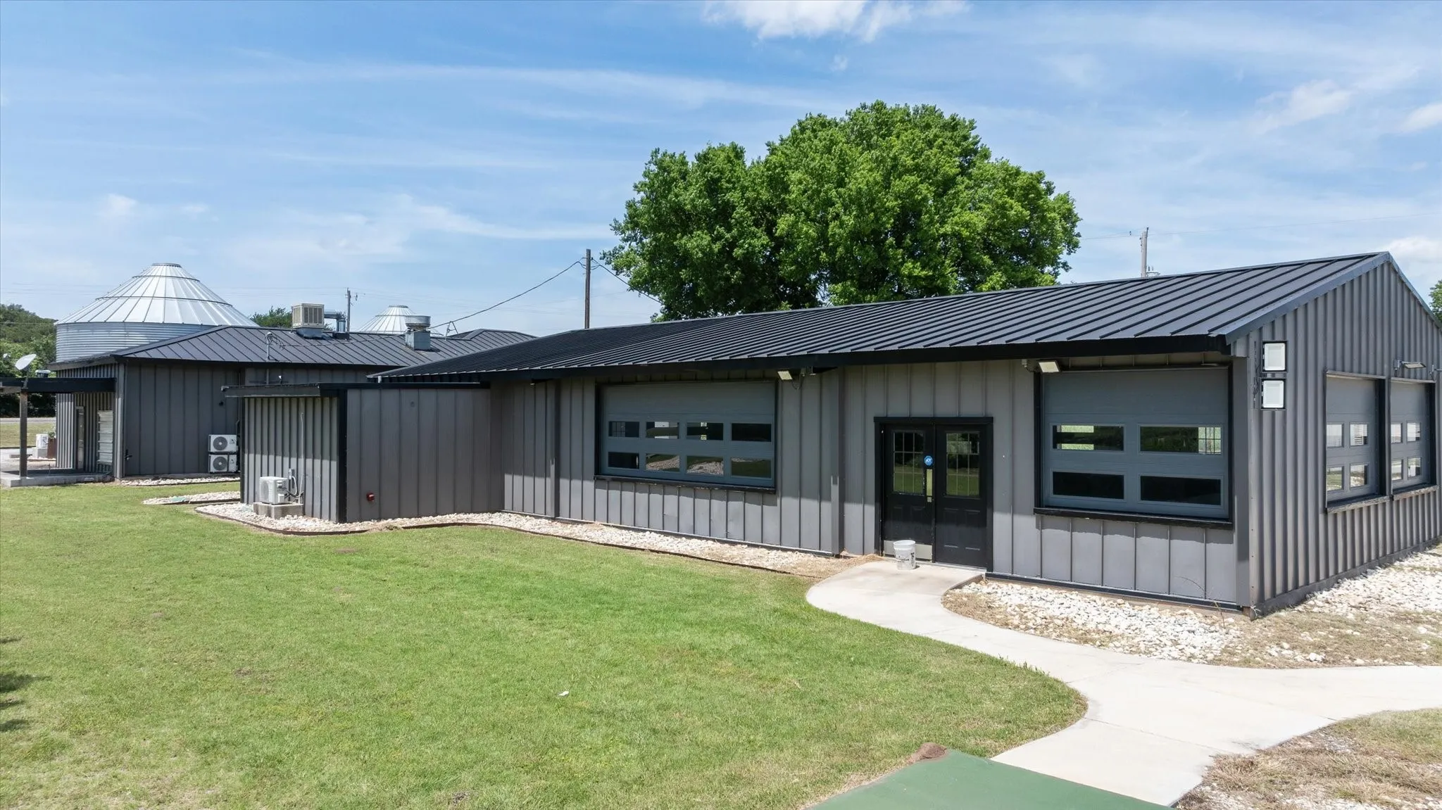 Business For Rent in Somervell County , 2192 N Highway 144, Glen Rose, Texas 76043, 0, 0, Garage spaces, 0 Sqft, built in 2023, Preowned, Price $5,830, mls#21258855, Real Estate Agent in Glen Rose, Homes For Rent in Somervell county, Homes For Rent in Glen Rose, Realtor in Glen Rose Texas, Real Estate Brokerage Independent Realty Texas, Luminita Cordes Realtor