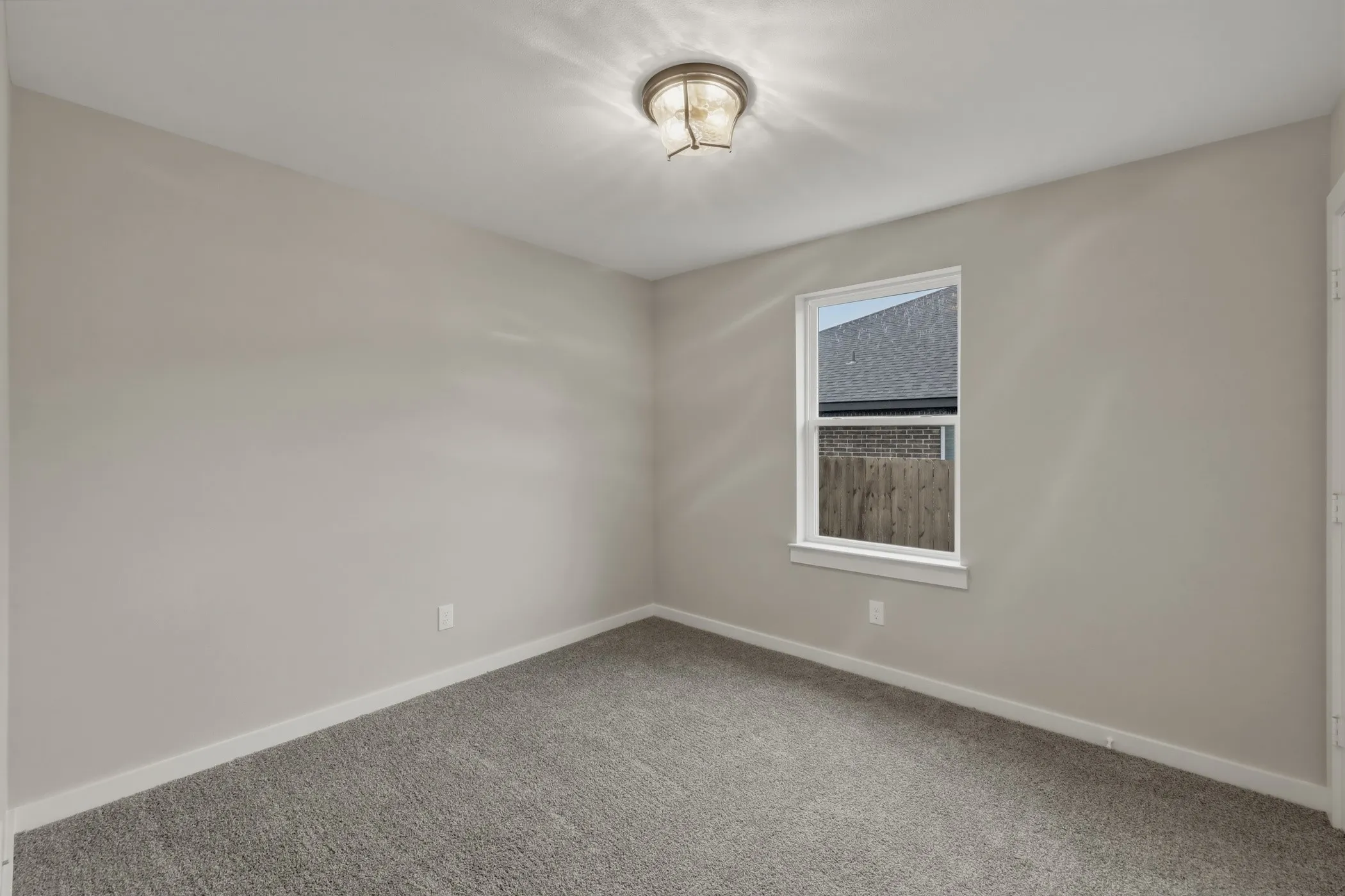 Single Family Residence For Sale in Smith County , 16221 Crossing Circle, Lindale, Texas 75771, 3 Bedroom, 2 Bathroom, 2 Garage spaces, 1,700 Sqft, built in 2023, mls#21262203, Real Estate Agent in Lindale, Homes For Sale in Smith county, Homes For Sale in Lindale, Realtor in Lindale Texas, Real Estate Brokerage Independent Realty Texas, Luminita Cordes Realtor