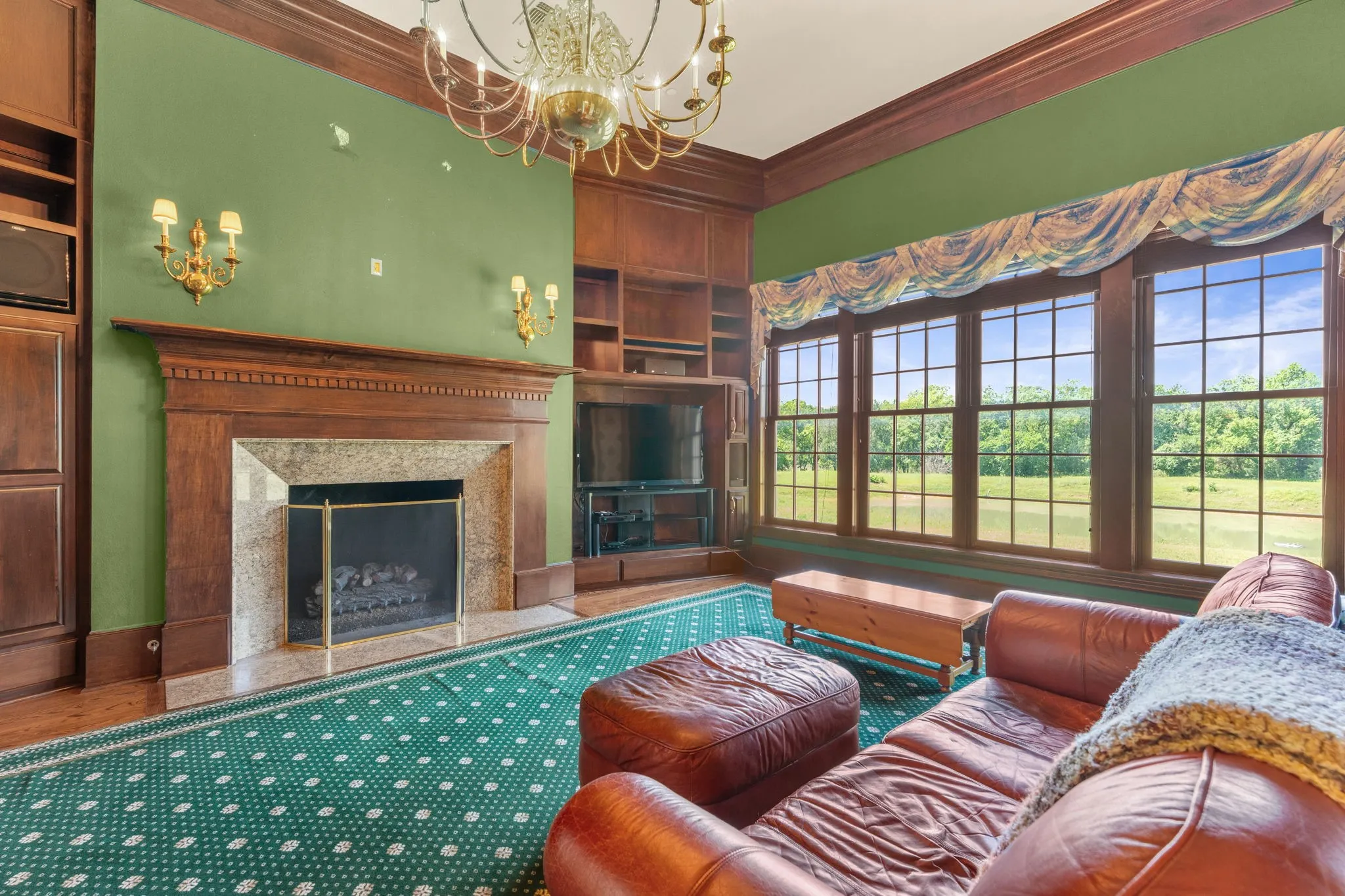 Single Family Residence For Sale in Tarrant County , 2300 Panorama, Arlington, Texas 76016, 4 Bedroom, 7 Bathroom, 4 Garage spaces, 8,707 Sqft, built in 1997, Preowned, mls#21261863, Real Estate Agent in Arlington, Homes For Sale in Tarrant county, Homes For Sale in Arlington, Realtor in Arlington Texas, Real Estate Brokerage Independent Realty Texas, Luminita Cordes Realtor