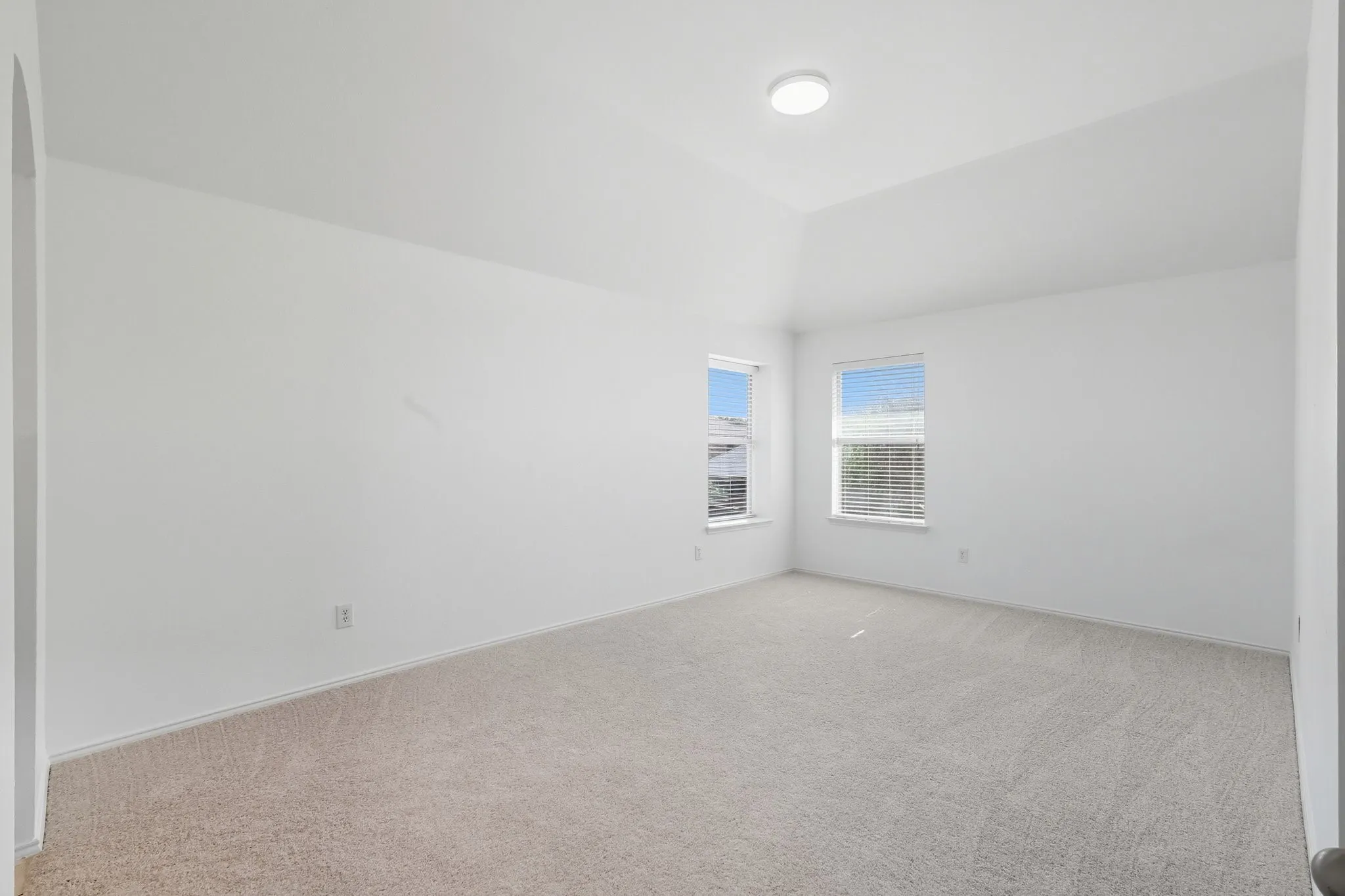 Single Family Residence For Sale in Denton County , 13180 Mannheim Drive, Frisco, Texas 75033, 5 Bedroom, 4 Bathroom, 2 Garage spaces, 3,615 Sqft, built in 2003, mls#21262229, Real Estate Agent in Frisco, Homes For Sale in Denton county, Homes For Sale in Frisco, Realtor in Frisco Texas, Real Estate Brokerage Independent Realty Texas, Luminita Cordes Realtor