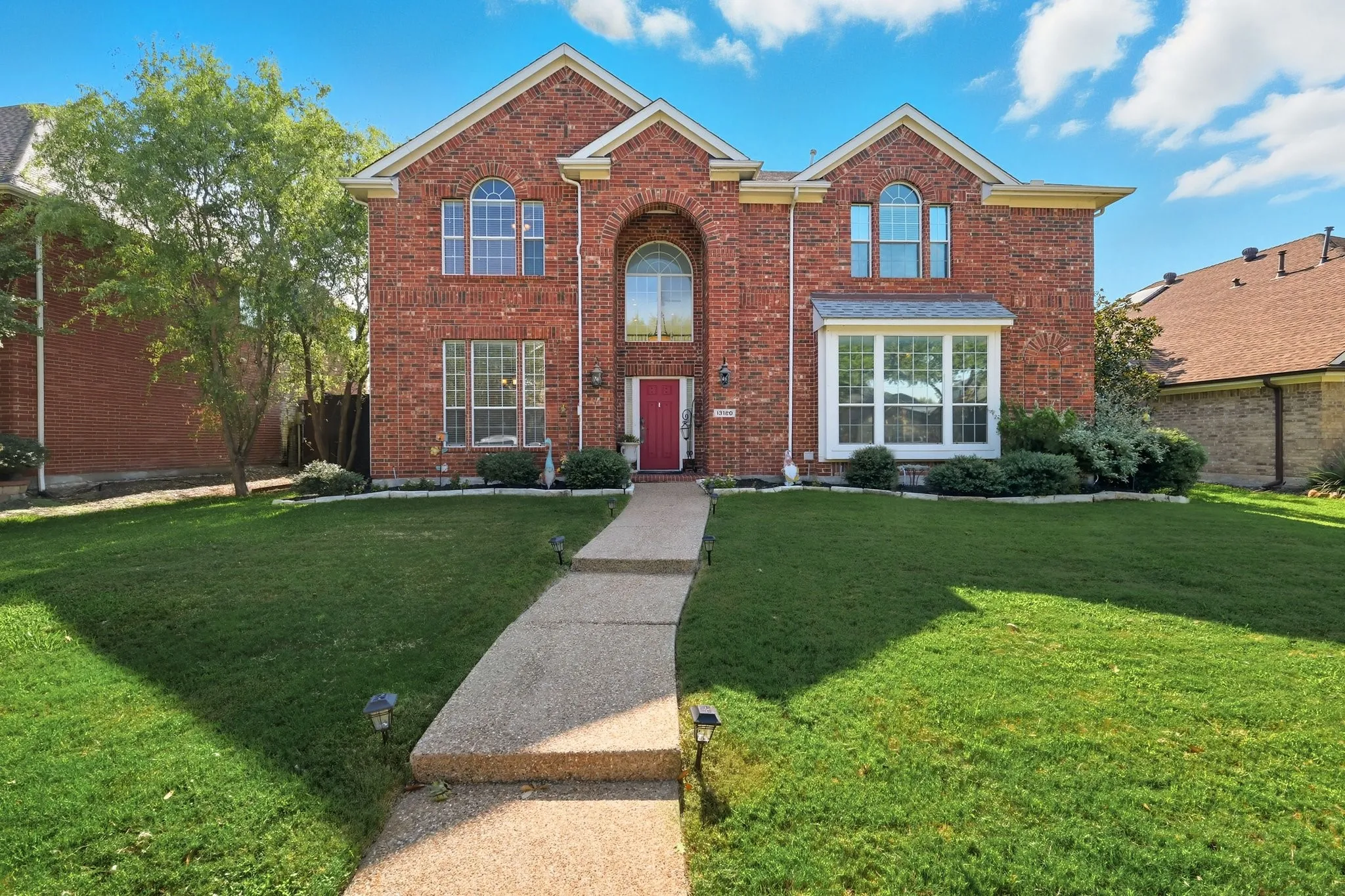 Single Family Residence For Sale in Denton County , 13180 Mannheim Drive, Frisco, Texas 75033, 5 Bedroom, 4 Bathroom, 2 Garage spaces, 3,615 Sqft, built in 2003, mls#21262229, Real Estate Agent in Frisco, Homes For Sale in Denton county, Homes For Sale in Frisco, Realtor in Frisco Texas, Real Estate Brokerage Independent Realty Texas, Luminita Cordes Realtor