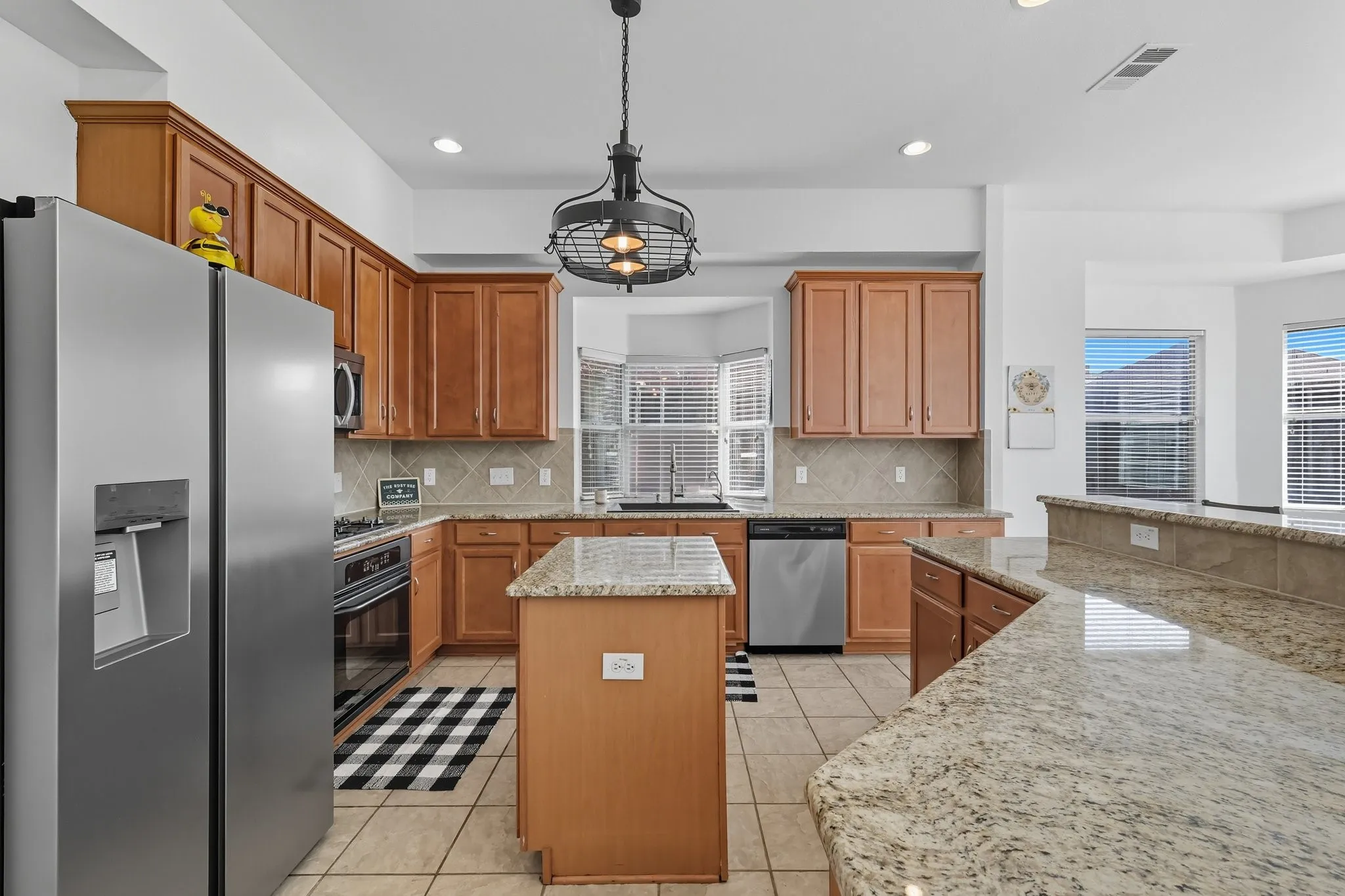 Single Family Residence For Sale in Denton County , 13180 Mannheim Drive, Frisco, Texas 75033, 5 Bedroom, 4 Bathroom, 2 Garage spaces, 3,615 Sqft, built in 2003, mls#21262229, Real Estate Agent in Frisco, Homes For Sale in Denton county, Homes For Sale in Frisco, Realtor in Frisco Texas, Real Estate Brokerage Independent Realty Texas, Luminita Cordes Realtor