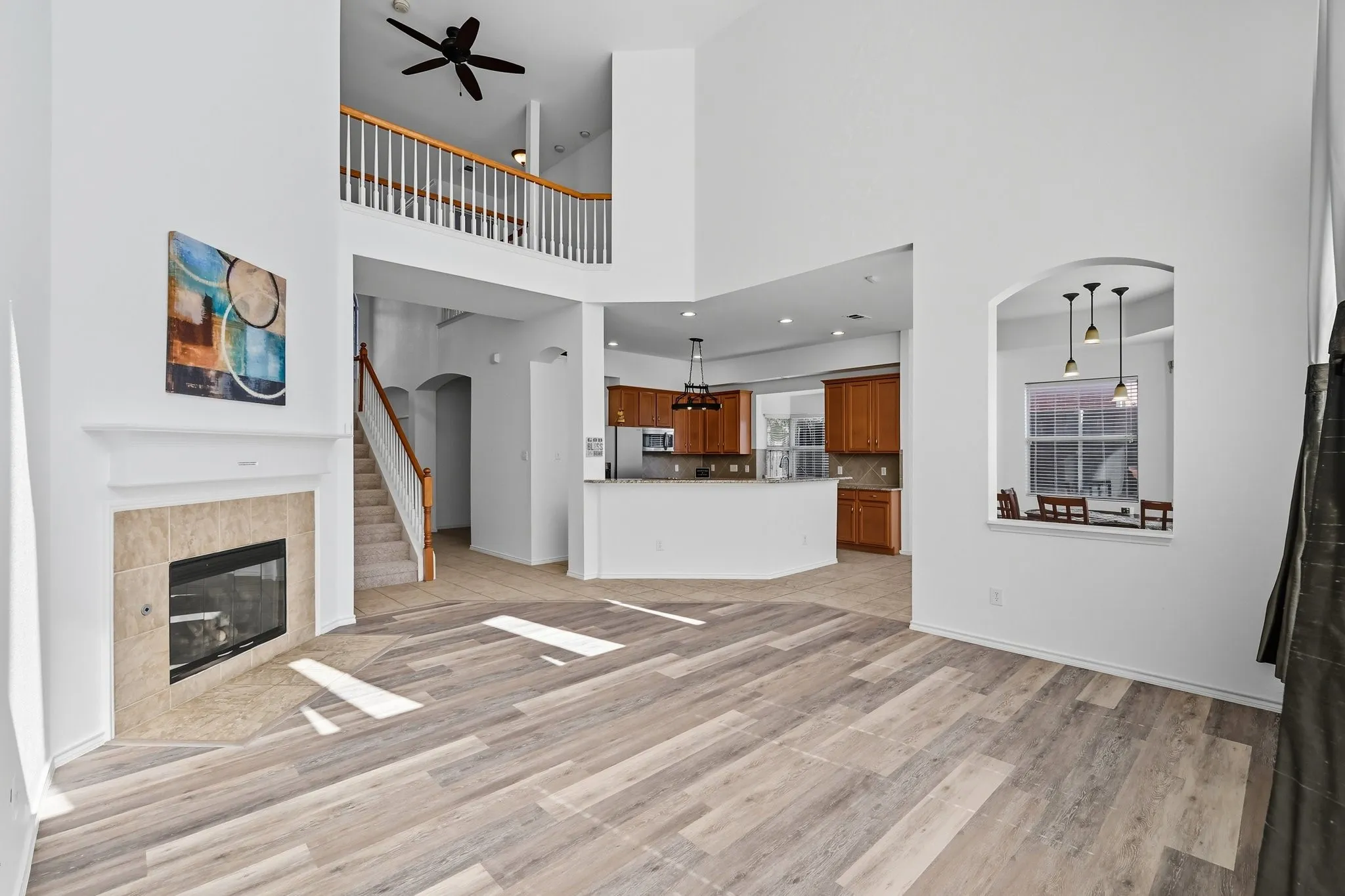 Single Family Residence For Sale in Denton County , 13180 Mannheim Drive, Frisco, Texas 75033, 5 Bedroom, 4 Bathroom, 2 Garage spaces, 3,615 Sqft, built in 2003, mls#21262229, Real Estate Agent in Frisco, Homes For Sale in Denton county, Homes For Sale in Frisco, Realtor in Frisco Texas, Real Estate Brokerage Independent Realty Texas, Luminita Cordes Realtor