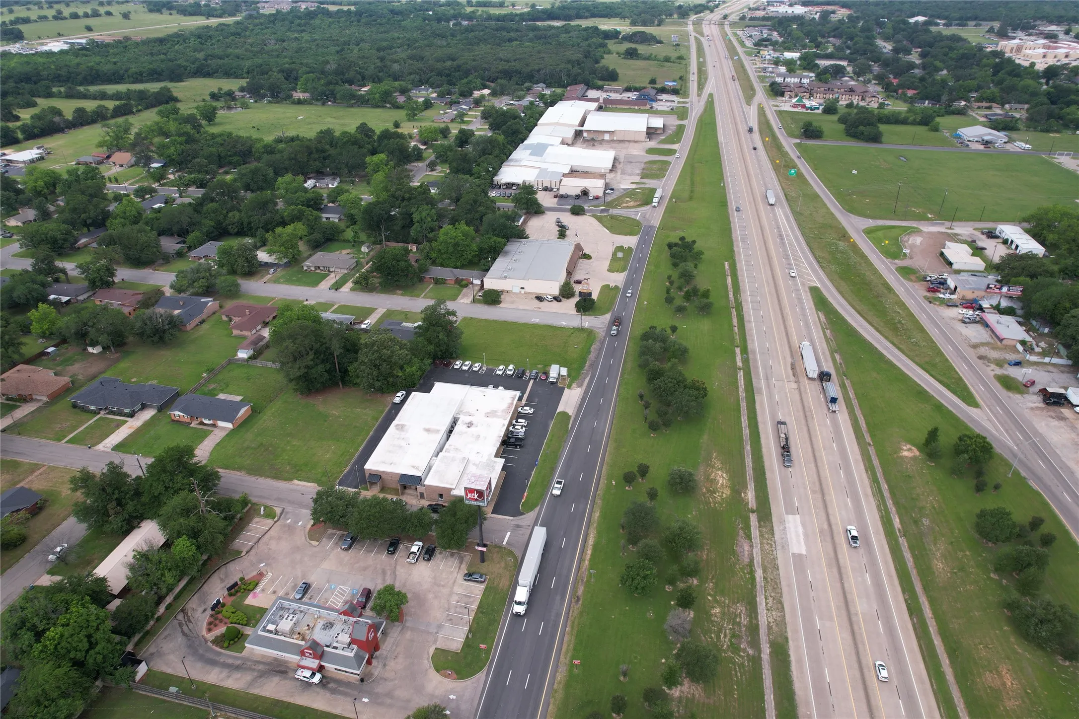 Office For Rent in Hopkins County , 200 Shannon Road W, Sulphur Springs, Texas 75482, 0, 0, Garage spaces, 0 Sqft, built in 1972, Preowned, Price $2,100, mls#21253308, Real Estate Agent in Sulphur Springs, Homes For Rent in Hopkins county, Homes For Rent in Sulphur Springs, Realtor in Sulphur Springs Texas, Real Estate Brokerage Independent Realty Texas, Luminita Cordes Realtor