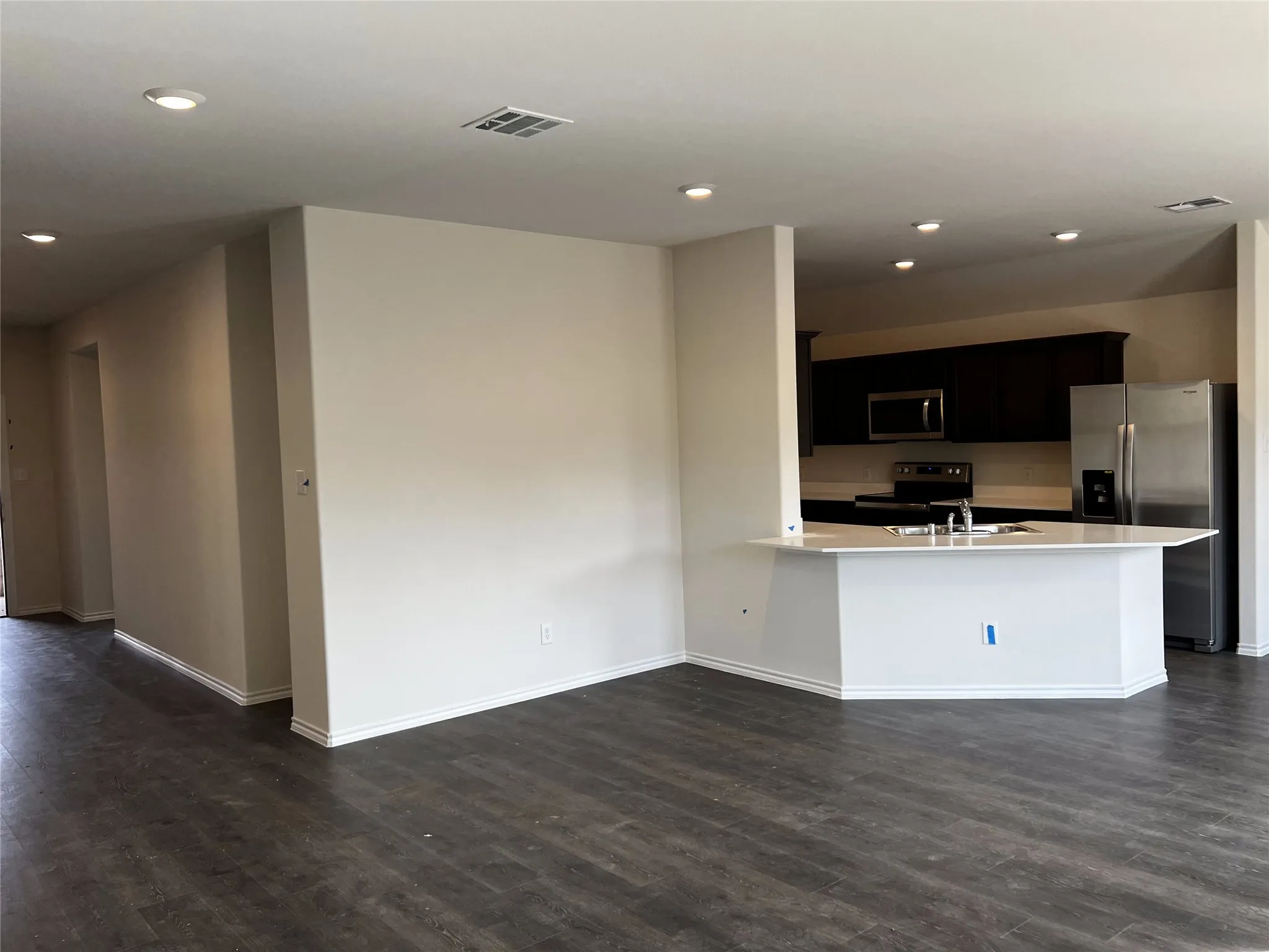 Single Family Residence For Rent in Grayson County , 2304 Alamo Drive, Sherman, Texas 75090, 3 Bedroom, 2 Bathroom, 2 Garage spaces, 1,650 Sqft, built in 2023, mls#21261915, Real Estate Agent in Sherman, Homes For Rent in Grayson county, Homes For Rent in Sherman, Realtor in Sherman Texas, Real Estate Brokerage Independent Realty Texas, Luminita Cordes Realtor