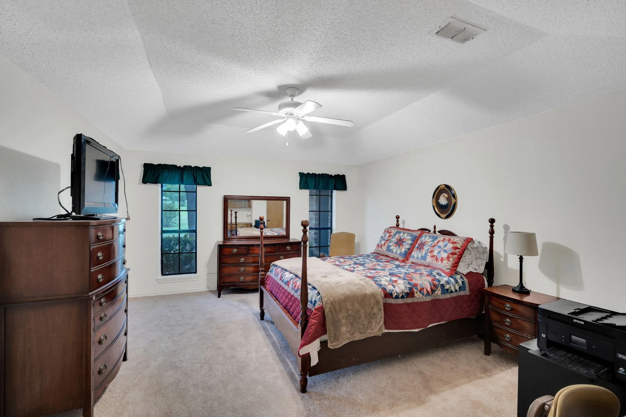 Single Family Residence For Sale in Ellis County , 750 Allen Lane, Midlothian, Texas 76065, 4 Bedroom, 4 Bathroom, 2 Garage spaces, 2,692 Sqft, built in 1985, Preowned, mls#21257611, Real Estate Agent in Midlothian, Homes For Sale in Ellis county, Homes For Sale in Midlothian, Realtor in Midlothian Texas, Real Estate Brokerage Independent Realty Texas, Luminita Cordes Realtor