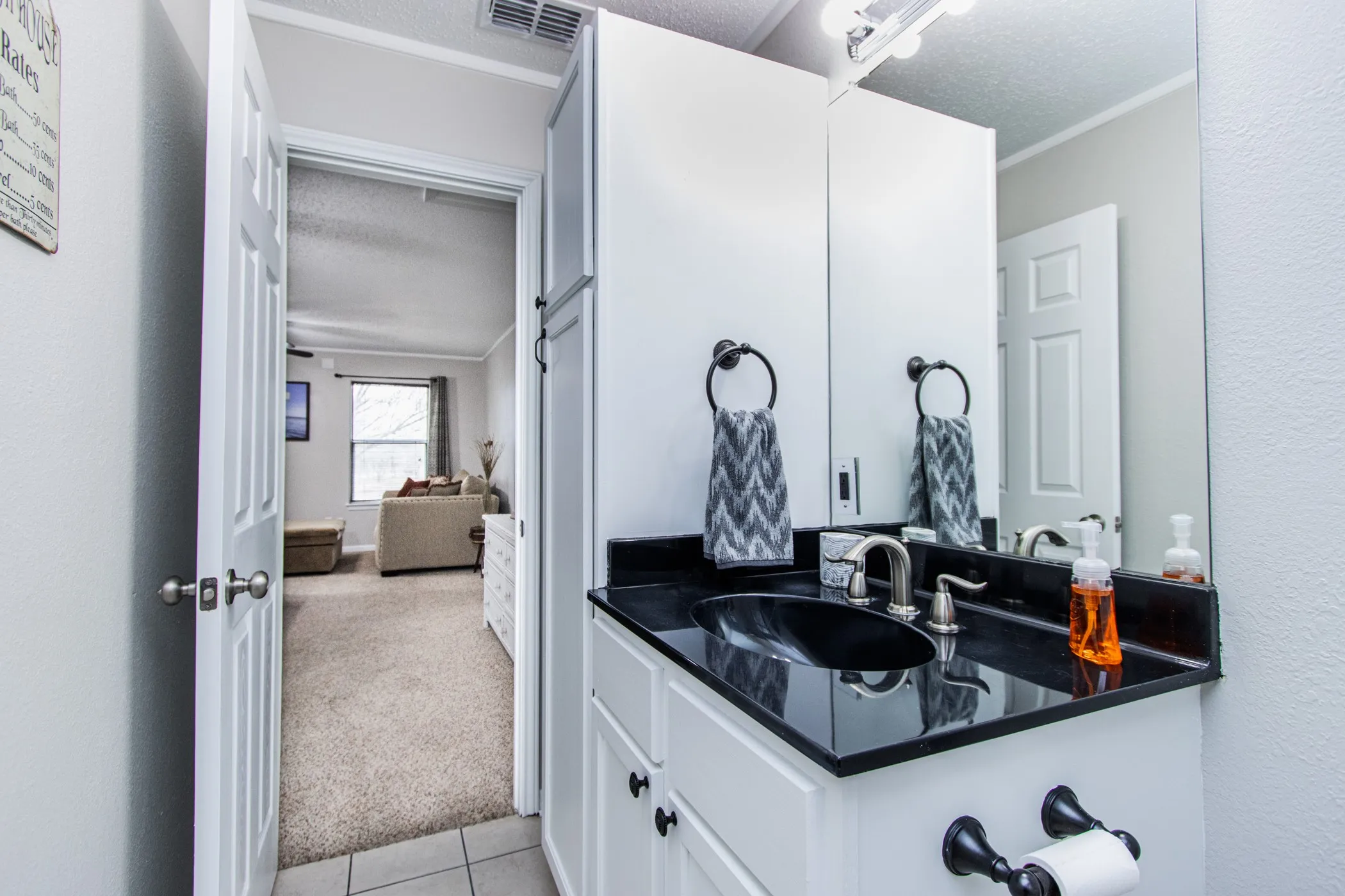 Single Family Residence For Sale in Smith County , 13929 County Road 1140, Tyler, Texas 75709, 5 Bedroom, 4 Bathroom, 2 Garage spaces, 1,691 Sqft, built in 1970, mls#21262325, Real Estate Agent in Tyler, Homes For Sale in Smith county, Homes For Sale in Tyler, Realtor in Tyler Texas, Real Estate Brokerage Independent Realty Texas, Luminita Cordes Realtor