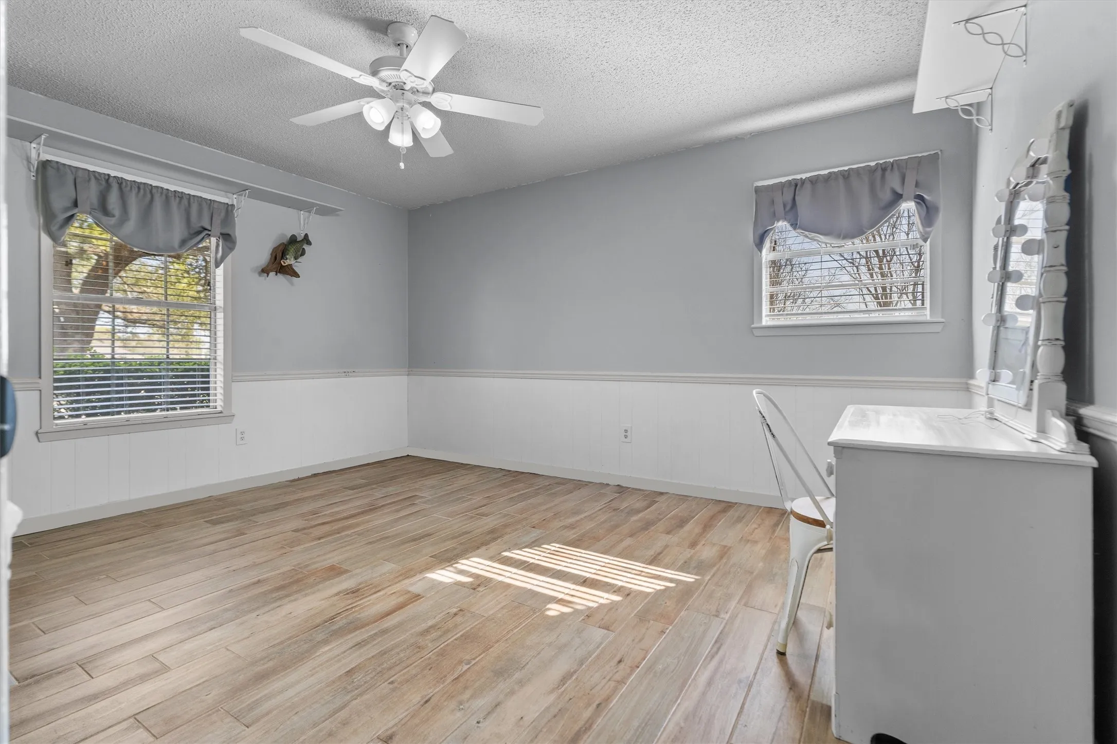 Single Family Residence For Sale in Smith County , 13929 County Road 1140, Tyler, Texas 75709, 5 Bedroom, 4 Bathroom, 2 Garage spaces, 1,691 Sqft, built in 1970, mls#21262325, Real Estate Agent in Tyler, Homes For Sale in Smith county, Homes For Sale in Tyler, Realtor in Tyler Texas, Real Estate Brokerage Independent Realty Texas, Luminita Cordes Realtor