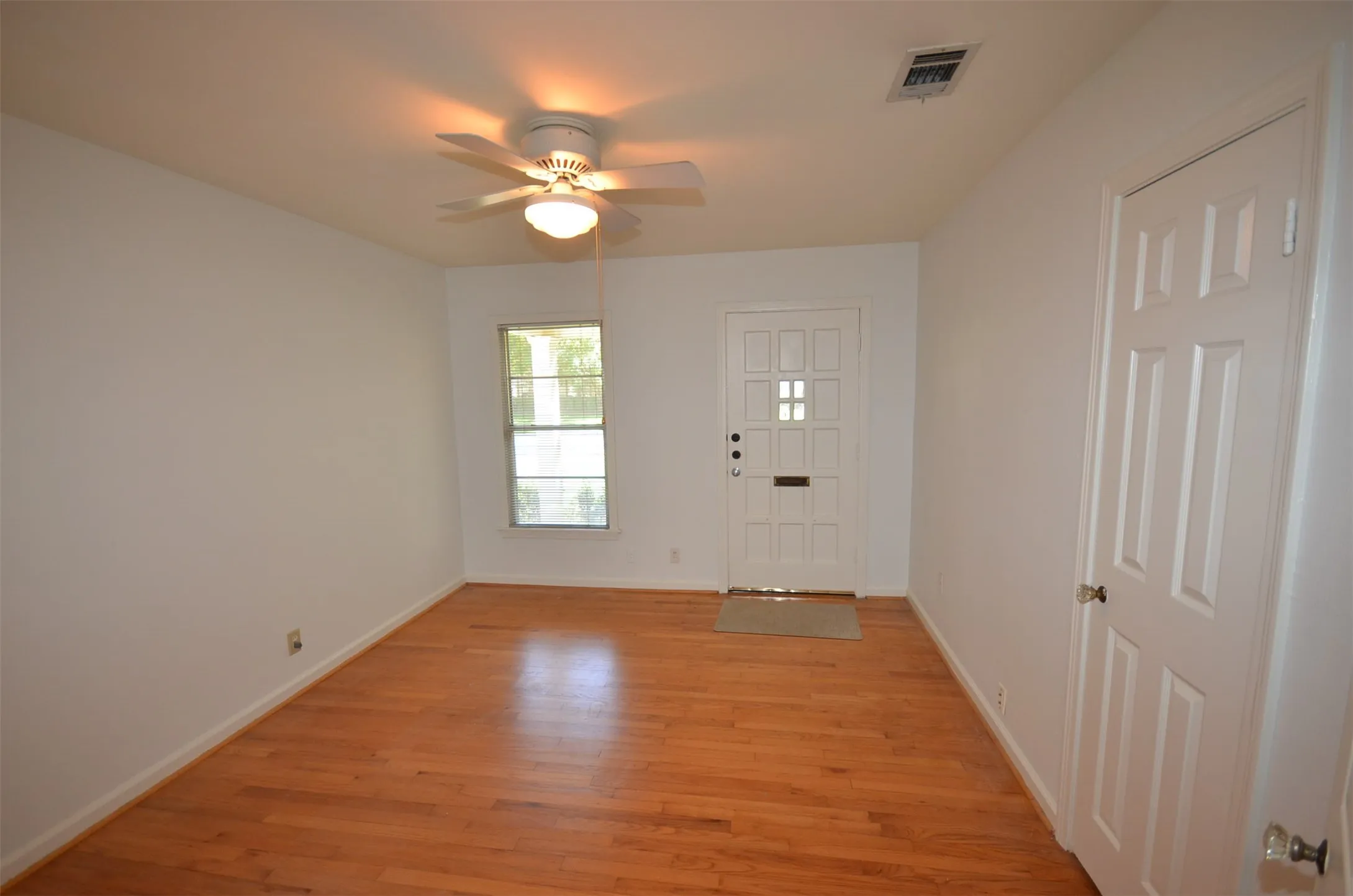 Bedroom #1
