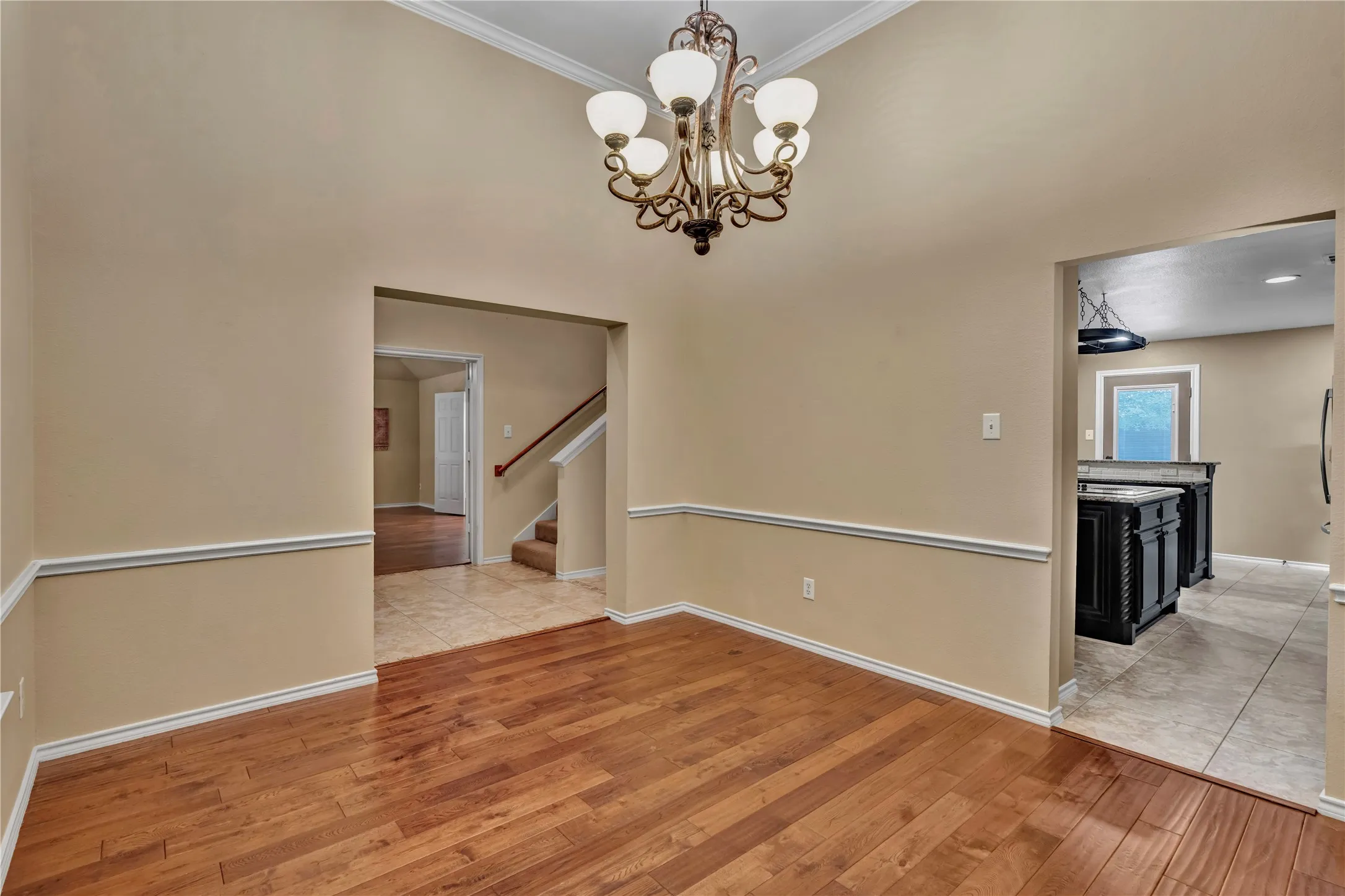 Single Family Residence For Sale in Collin County , 2405 Charlene Drive, Plano, Texas 75074, 3 Bedroom, 3 Bathroom, 3 Garage spaces, 2,637 Sqft, built in 1996, mls#21262336, Real Estate Agent in Plano, Homes For Sale in Collin county, Homes For Sale in Plano, Realtor in Plano Texas, Real Estate Brokerage Independent Realty Texas, Luminita Cordes Realtor